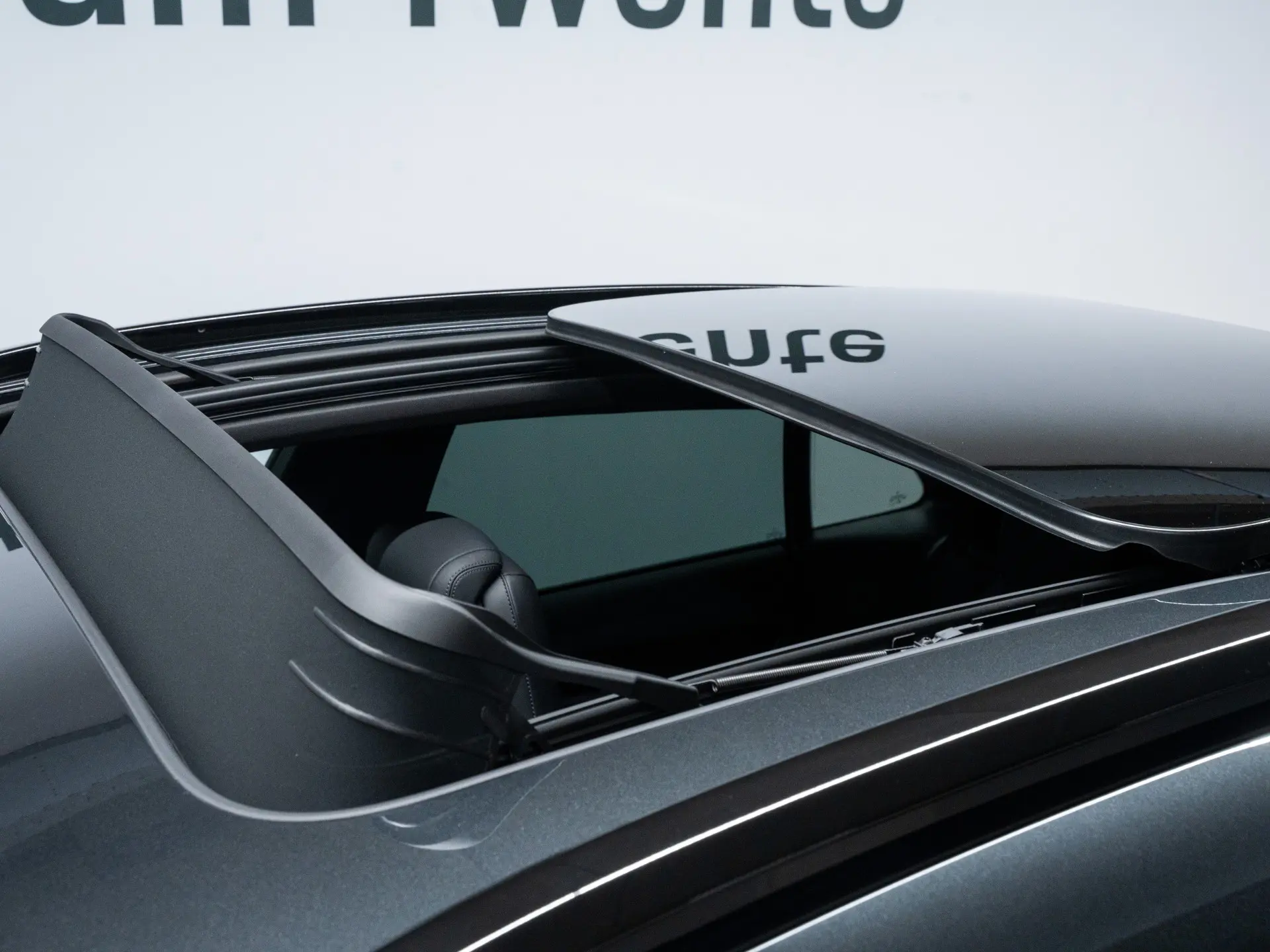 Macan 4
