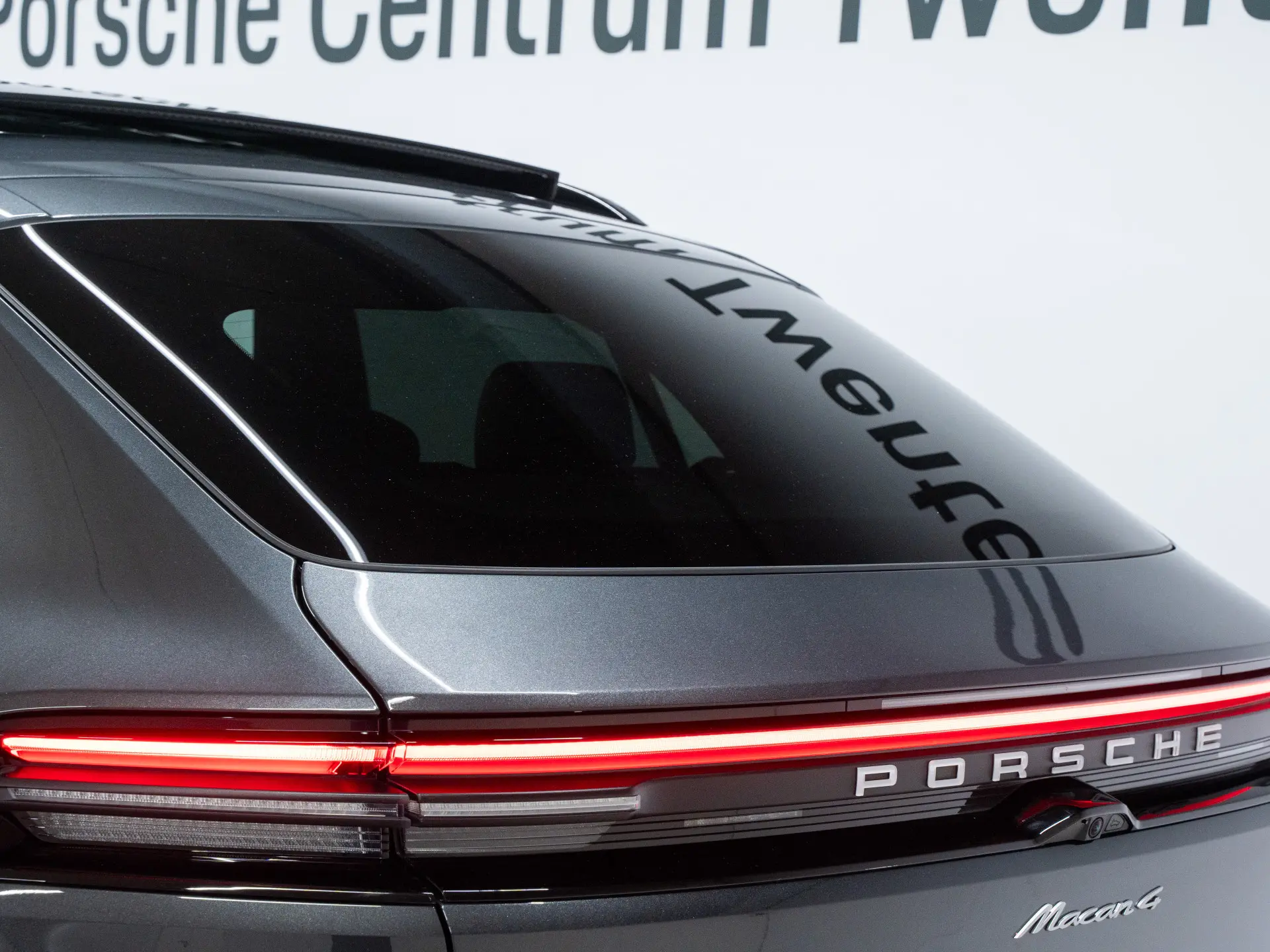 Macan 4