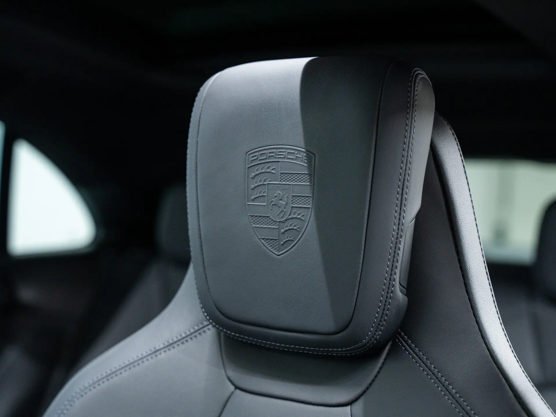 Macan 4