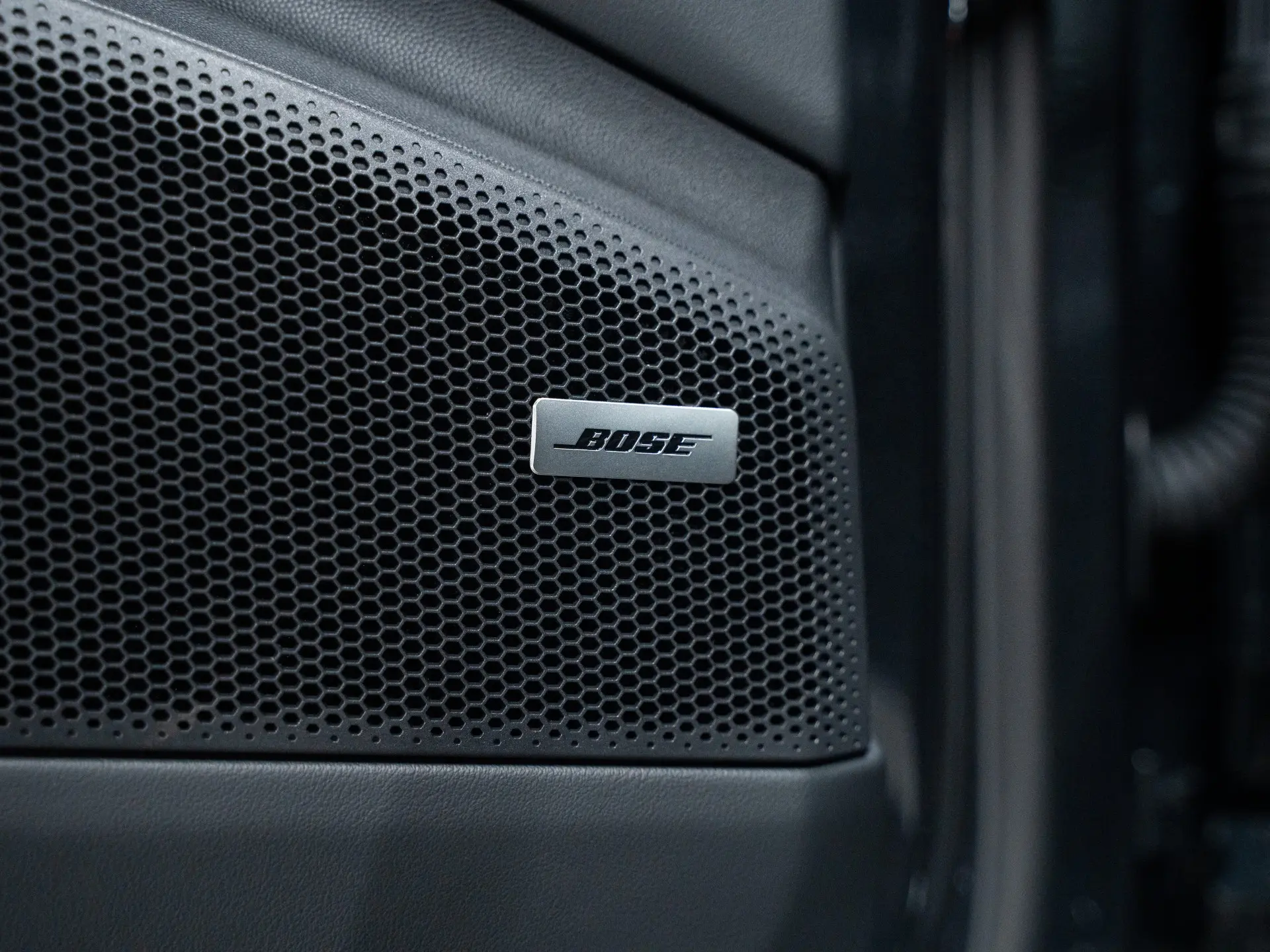 Macan 4