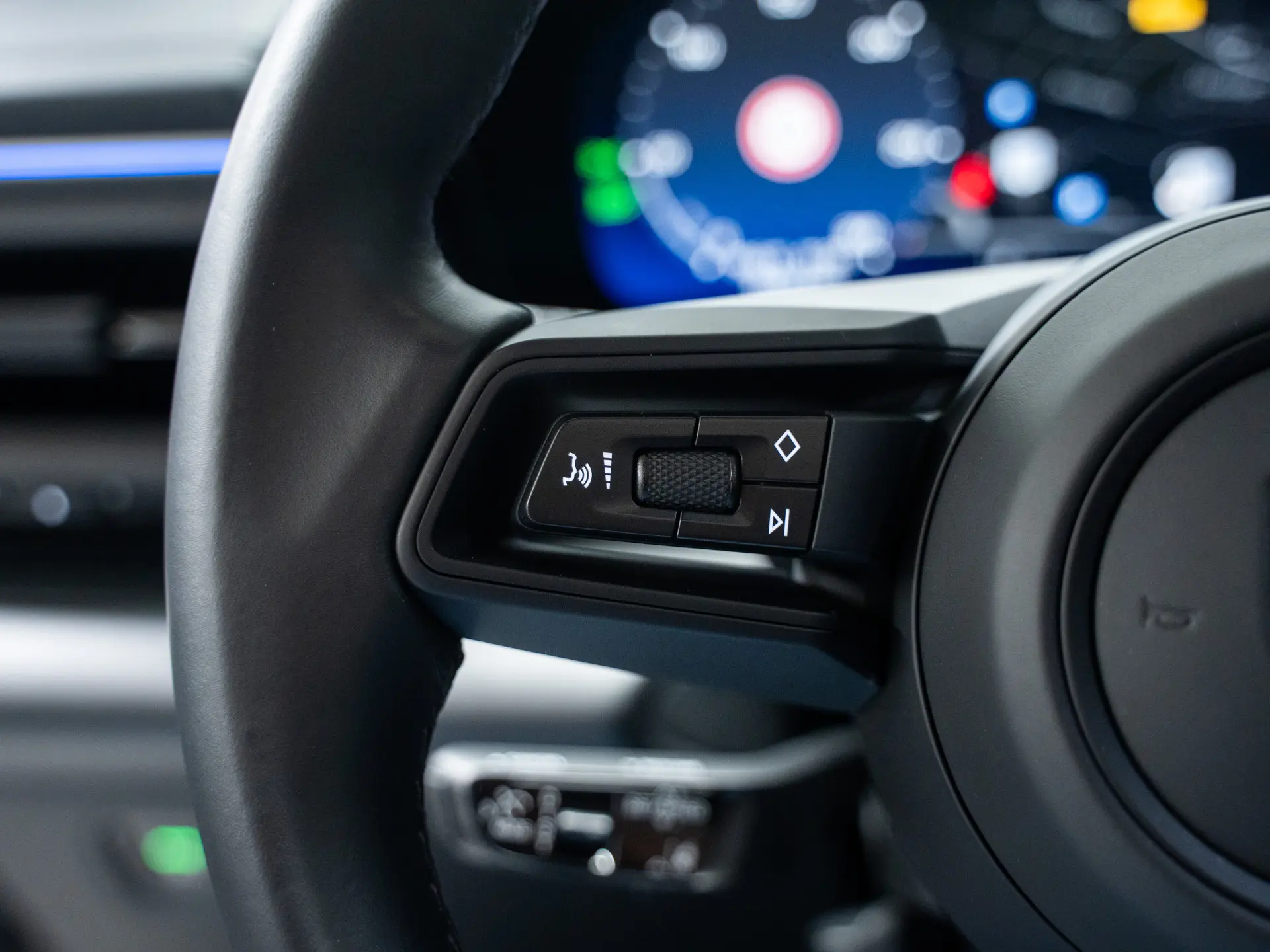 Macan 4