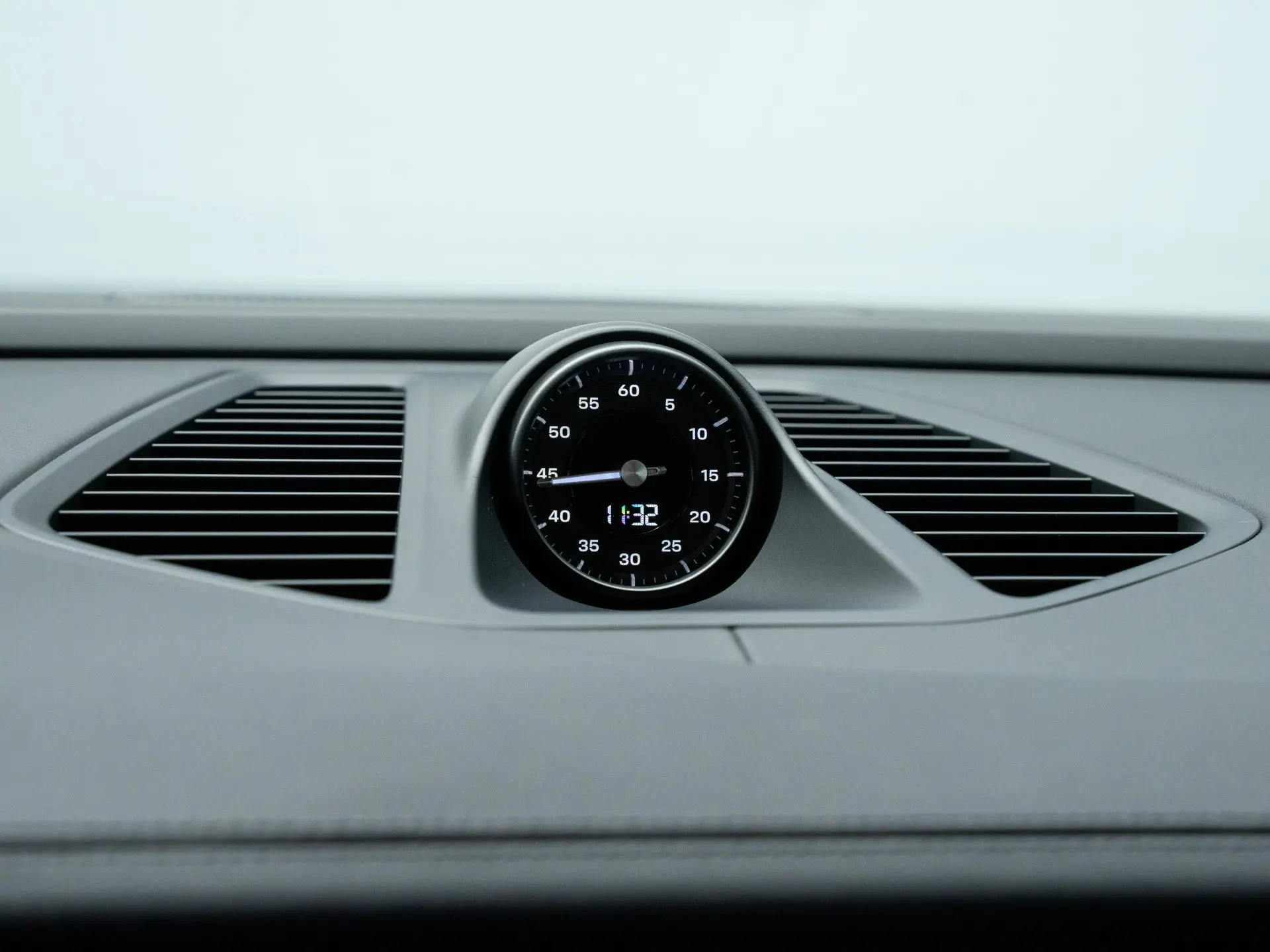 Macan 4