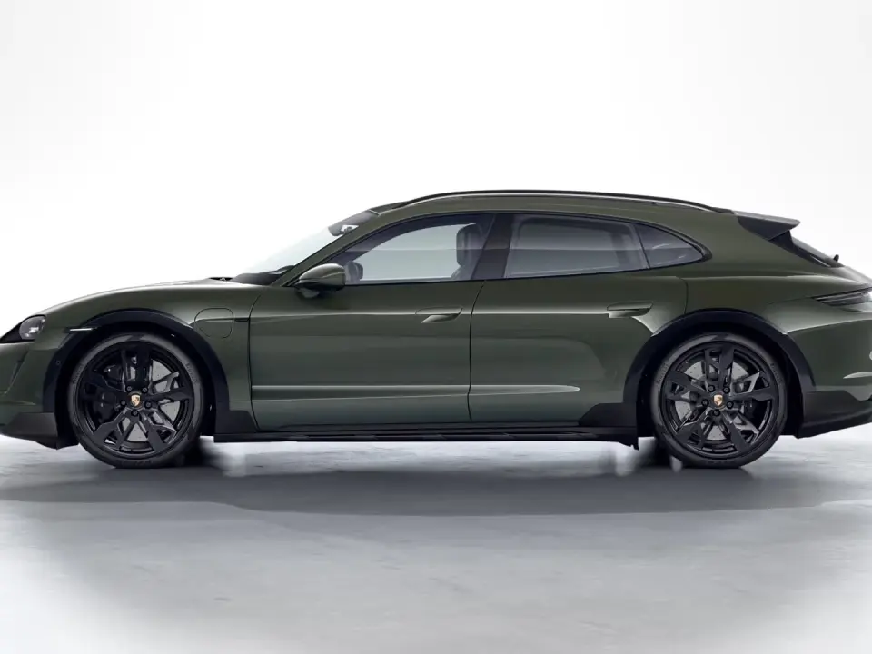 Taycan Turbo S Cross Turismo