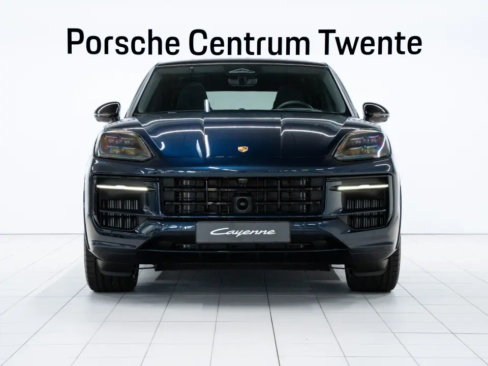 Porsche Cayenne E-Hybrid Black Edition Coupé
