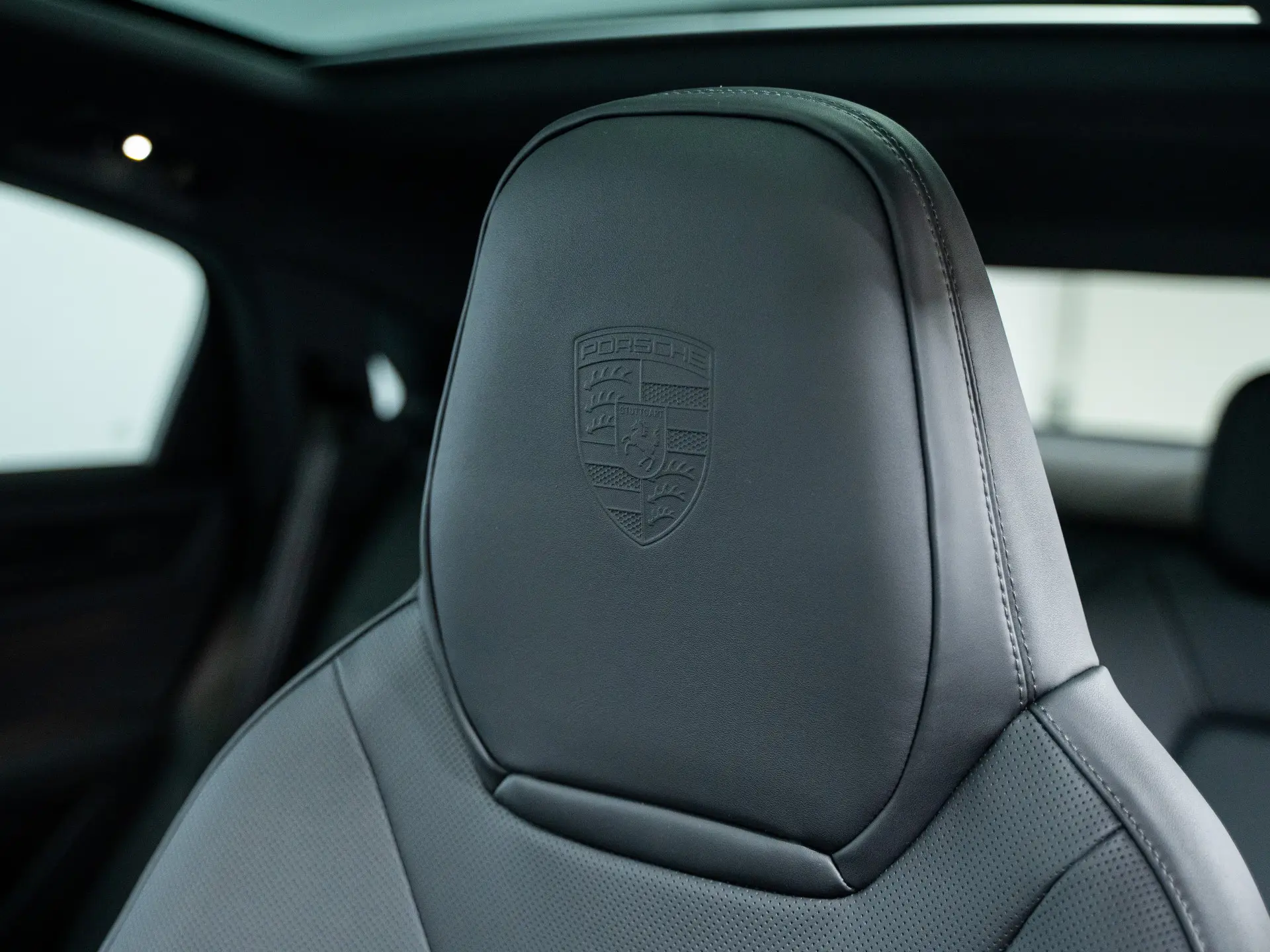 Cayenne E-Hybrid Black Edition Coupé