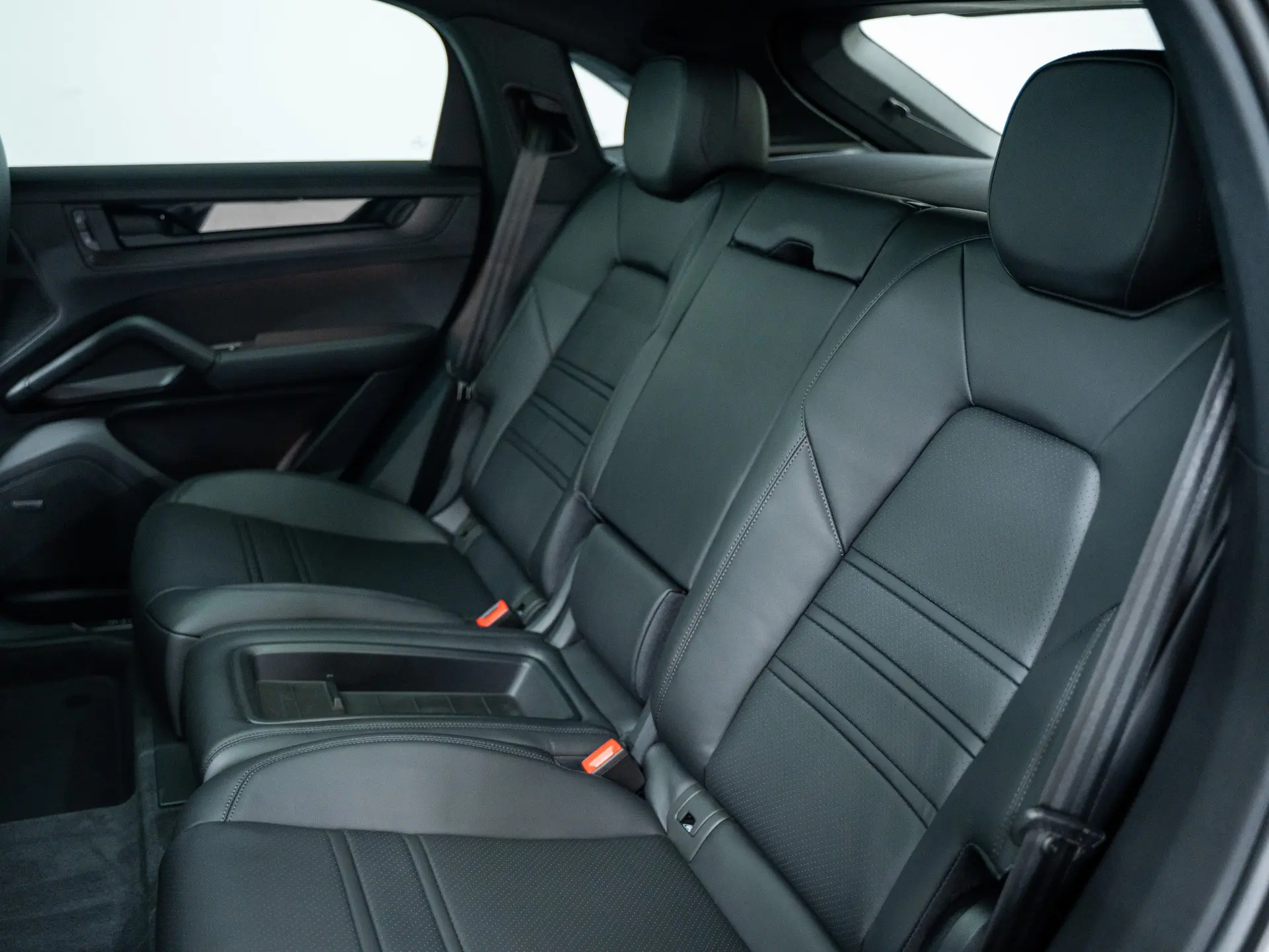 Cayenne E-Hybrid Black Edition Coupé