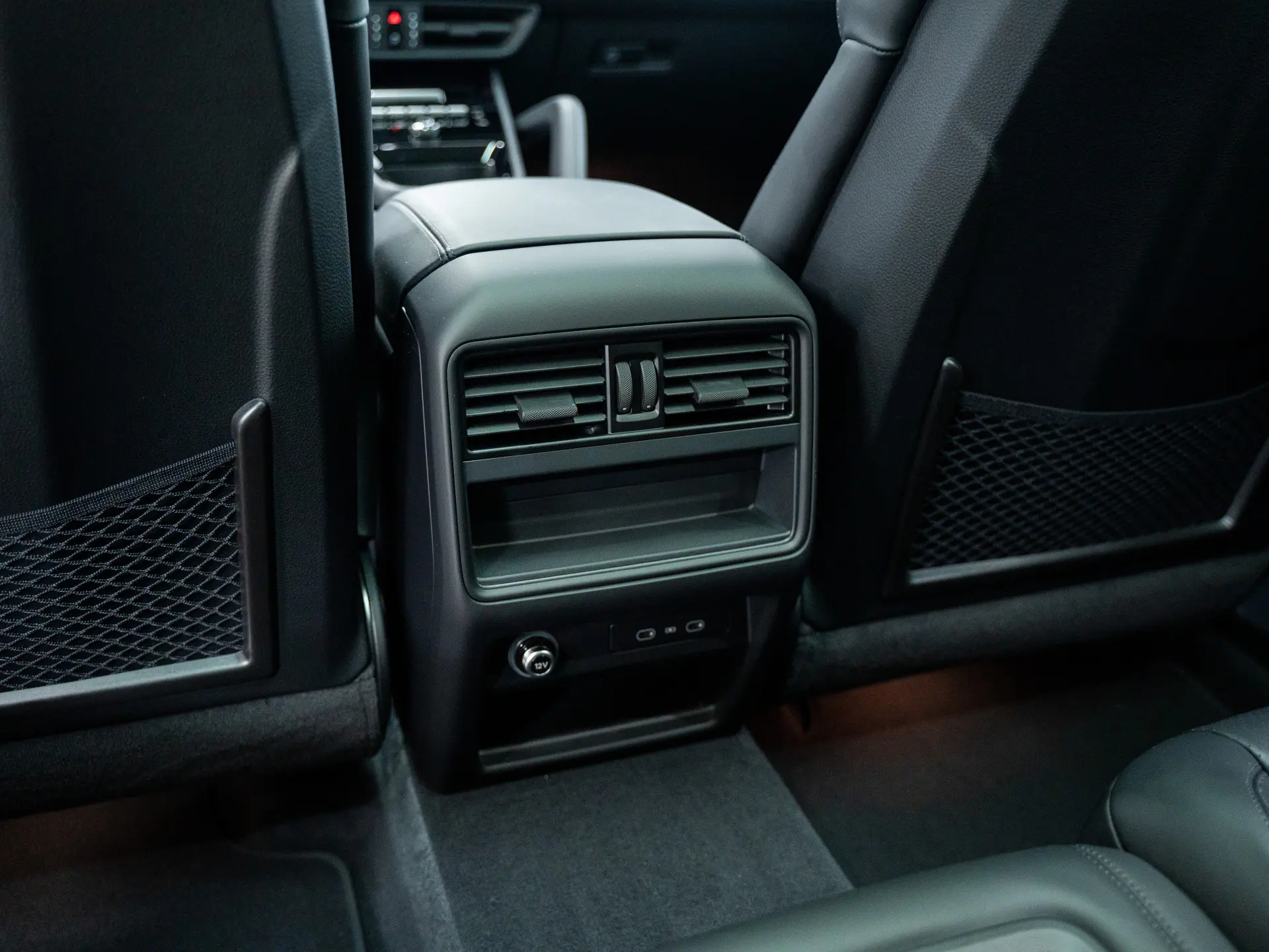 Cayenne E-Hybrid Black Edition Coupé