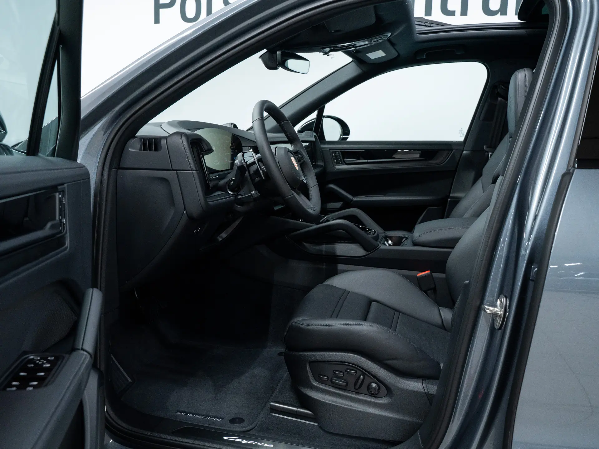 Cayenne E-Hybrid Black Edition