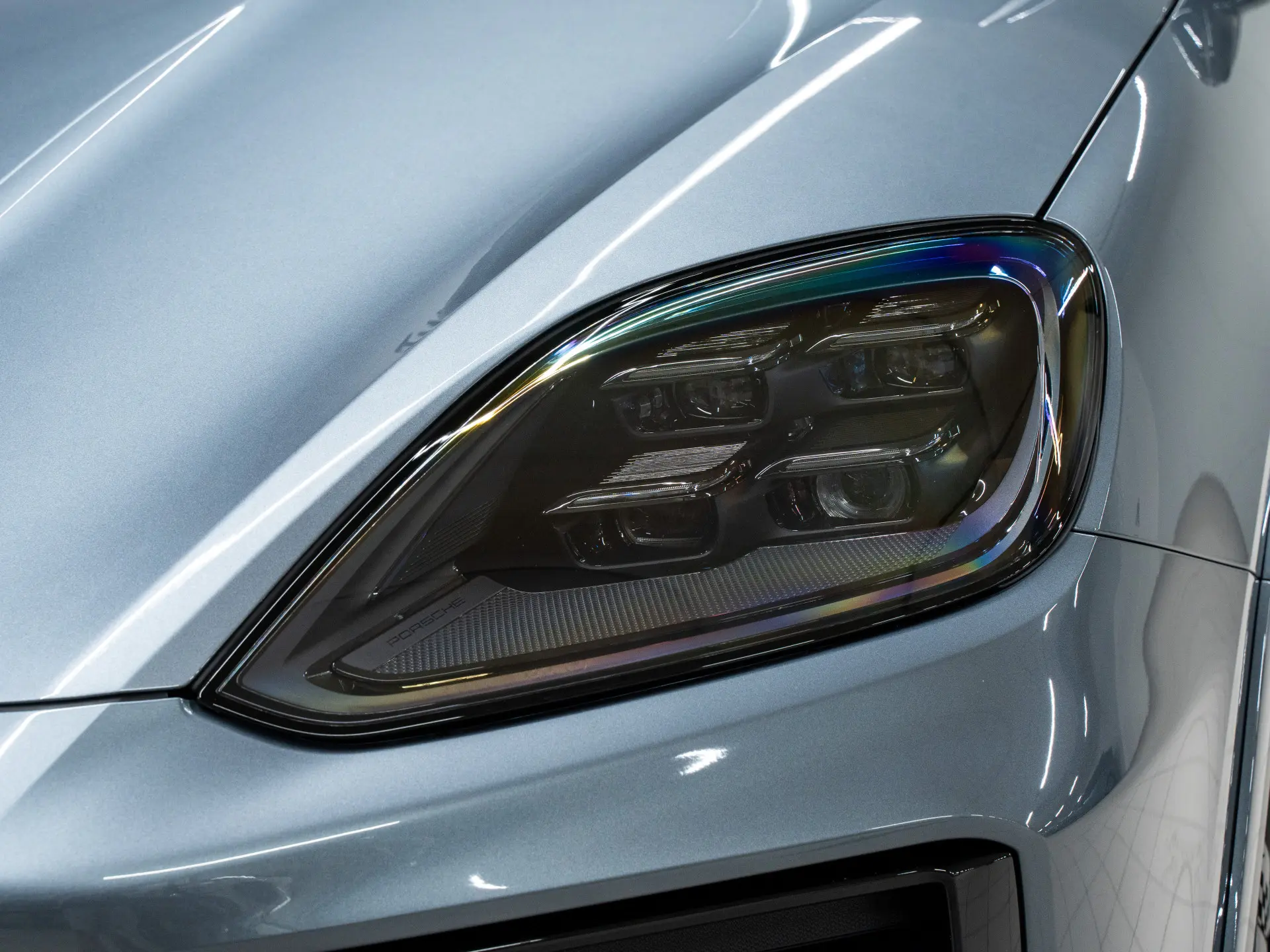 Cayenne E-Hybrid Black Edition