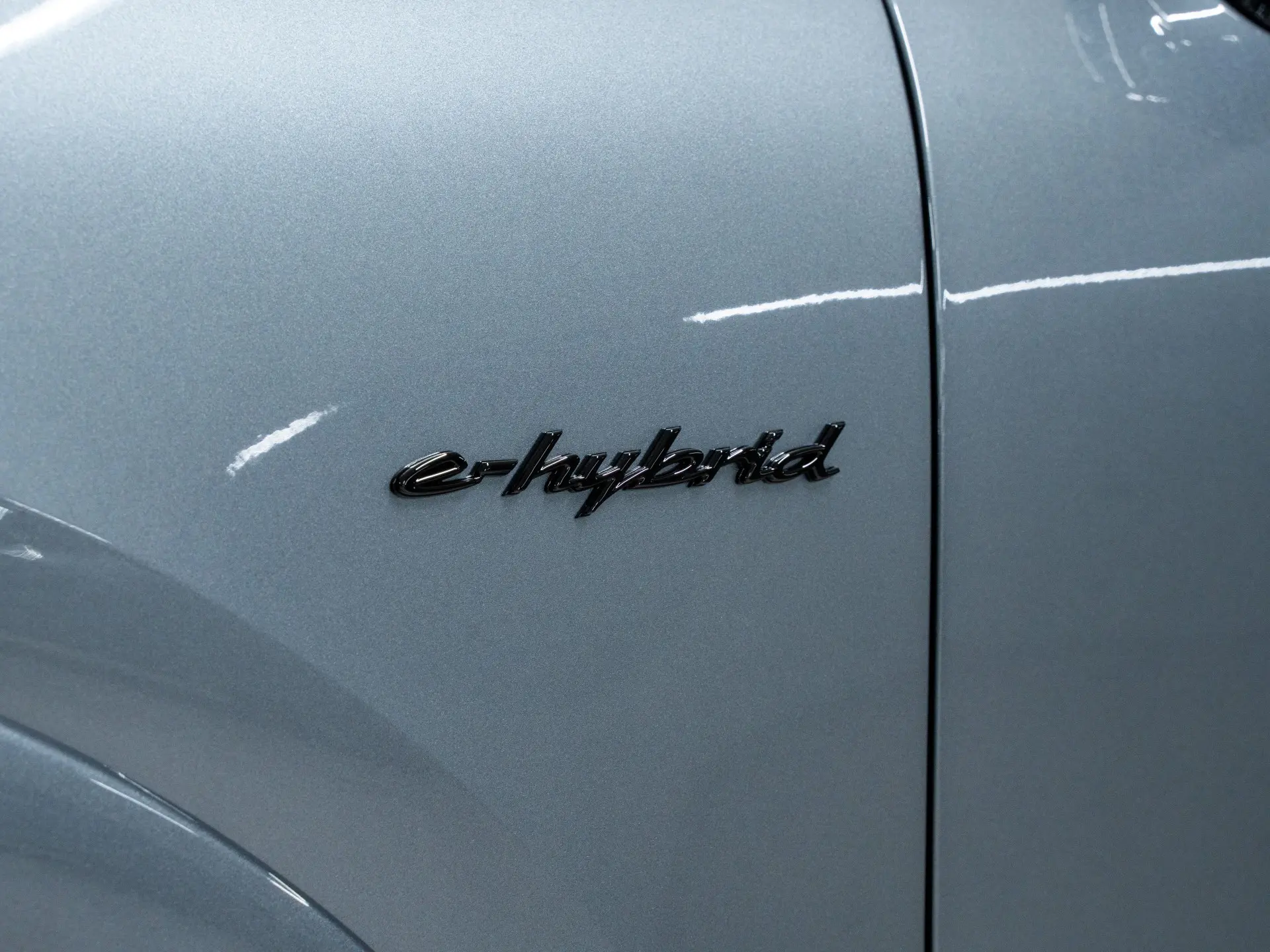 Cayenne E-Hybrid Black Edition