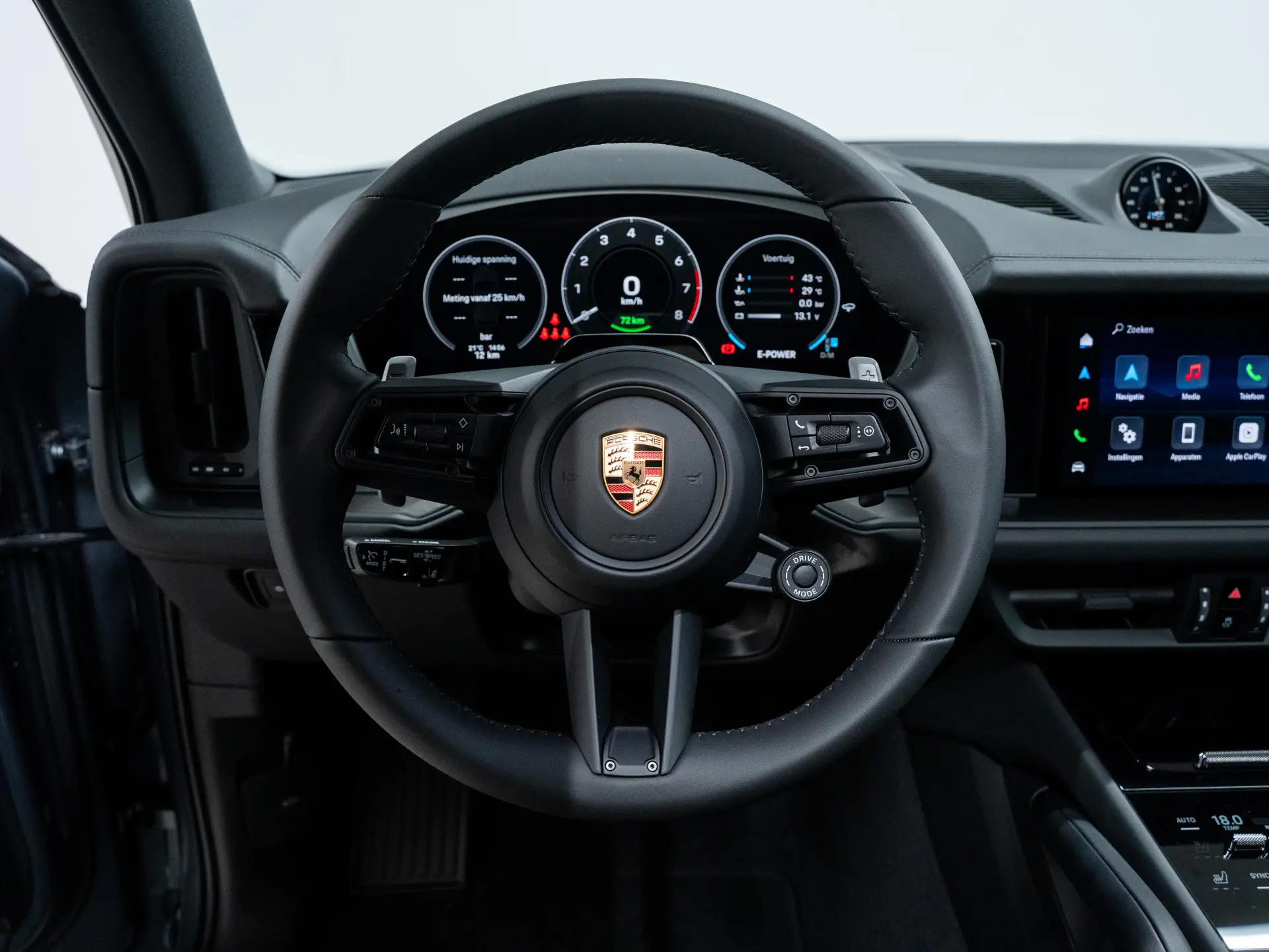 Cayenne E-Hybrid Black Edition