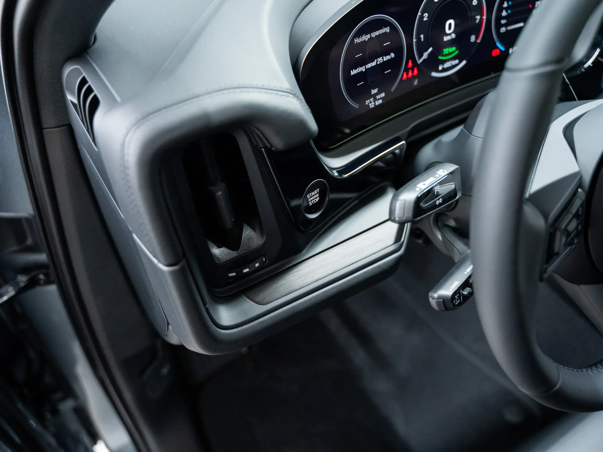 Cayenne E-Hybrid Black Edition