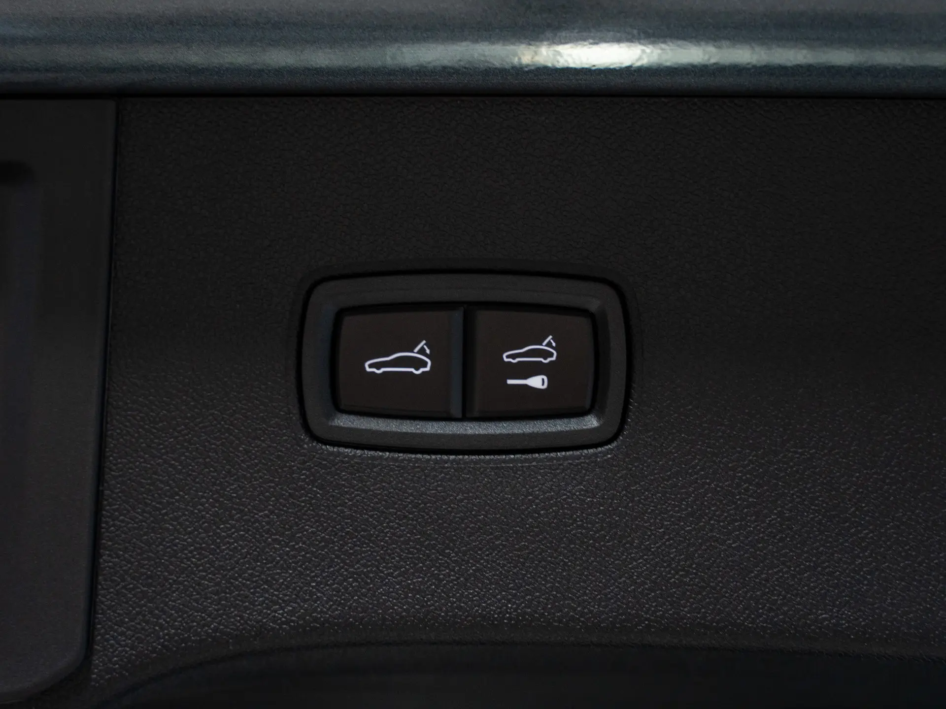 Cayenne E-Hybrid Black Edition