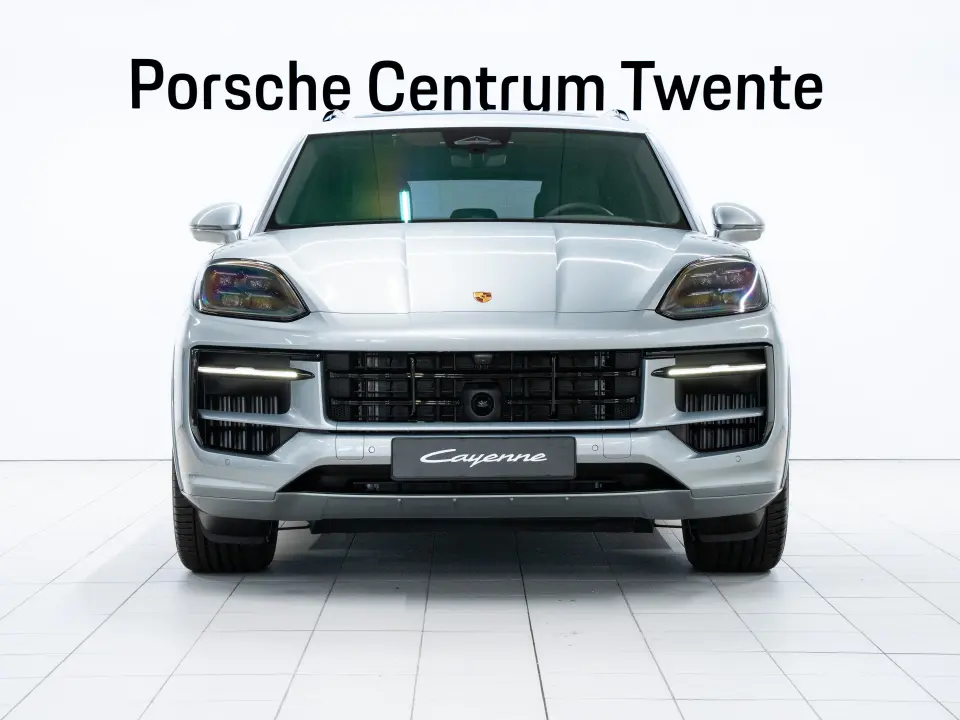 Porsche Cayenne E-Hybrid Black Edition