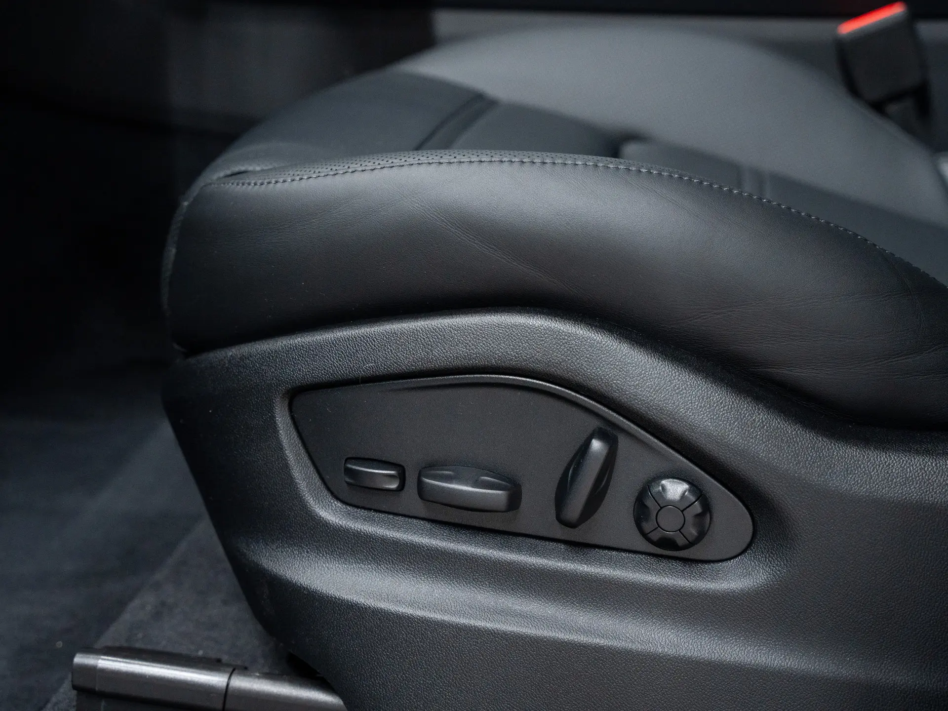 Cayenne E-Hybrid Black Edition