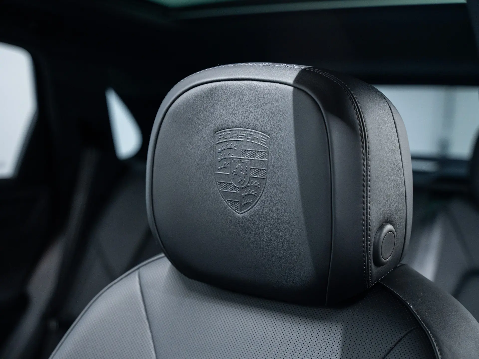 Cayenne E-Hybrid Black Edition