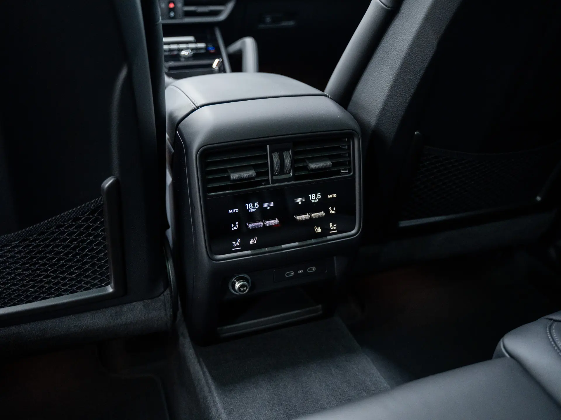 Cayenne E-Hybrid Black Edition