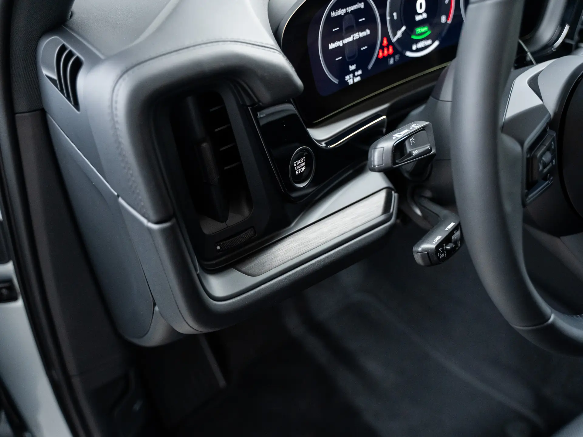 Cayenne E-Hybrid Black Edition
