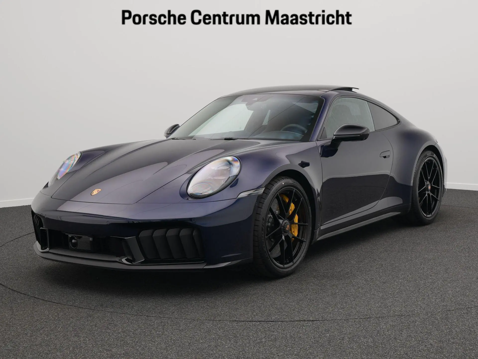 911 Carrera GTS - Paint to Sample