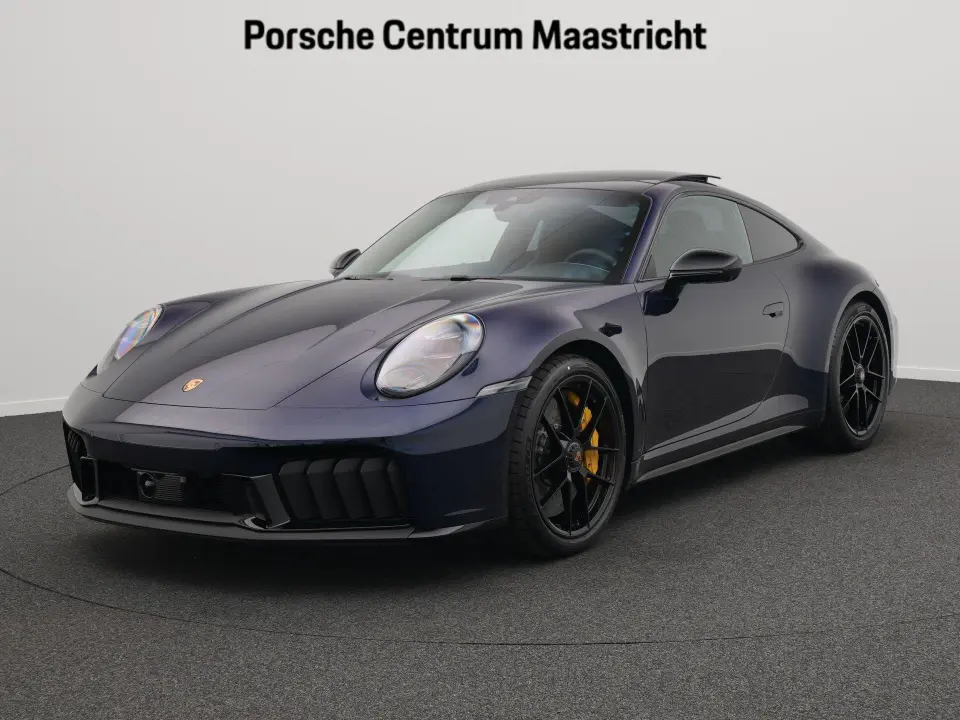Porsche 911 Carrera GTS - Paint to Sample
