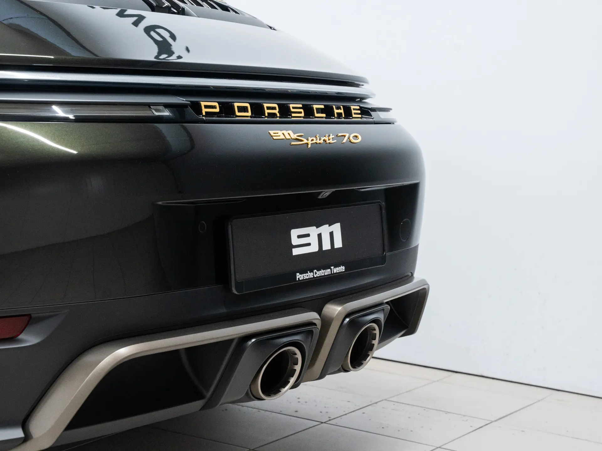 911 Spirit 70