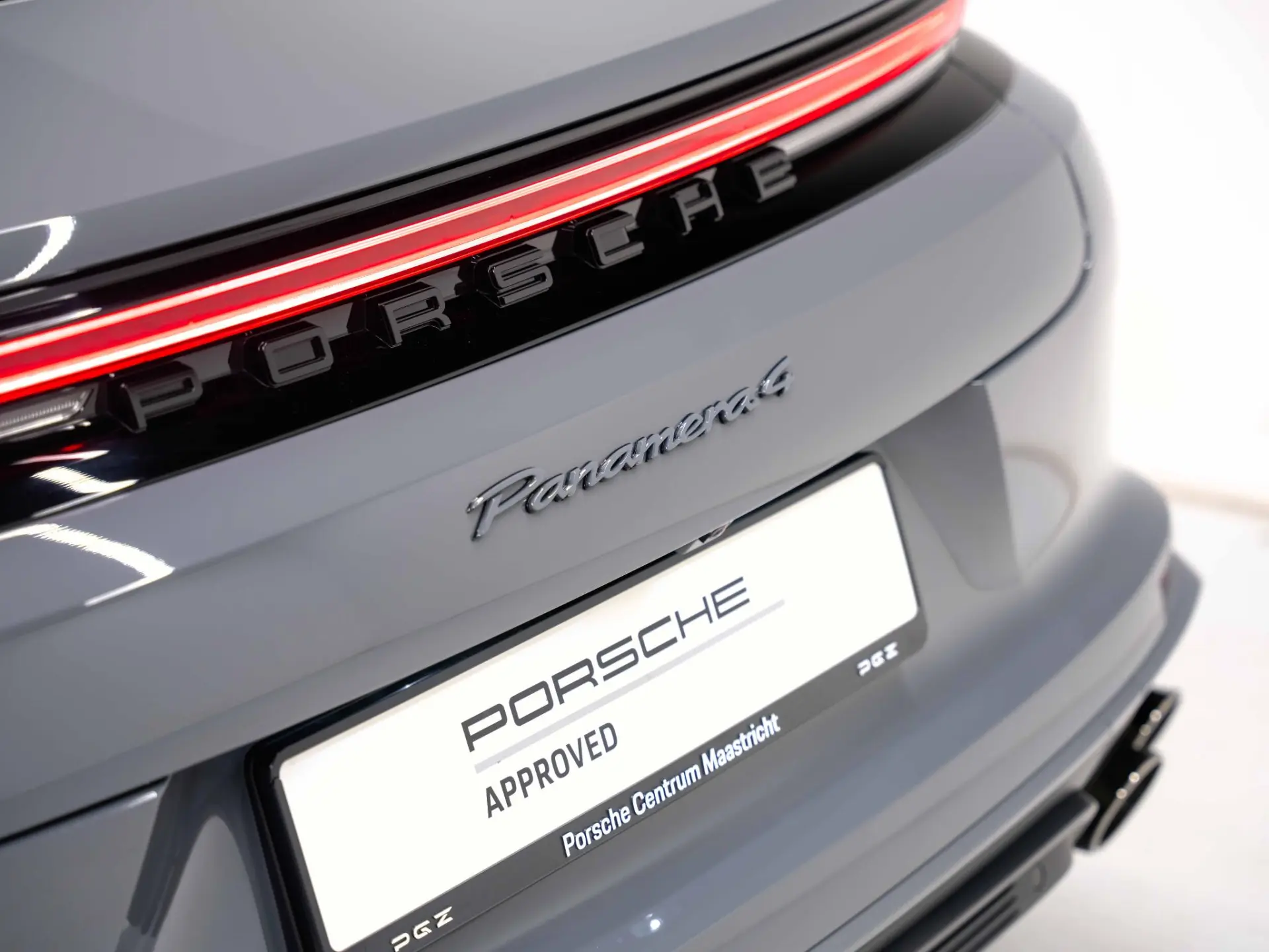 Panamera 4 E-Hybrid