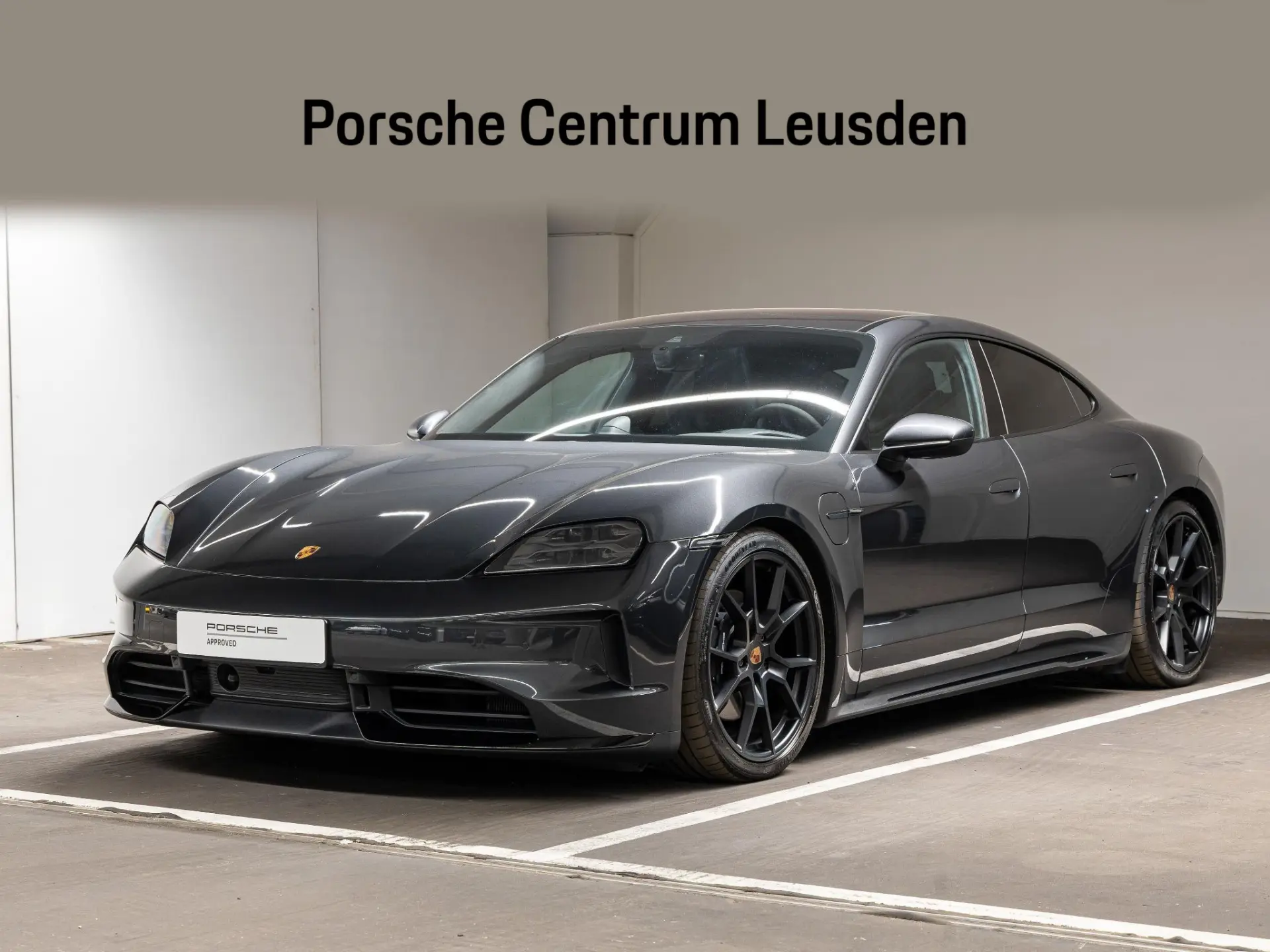 Taycan Black Edition 105 kWh