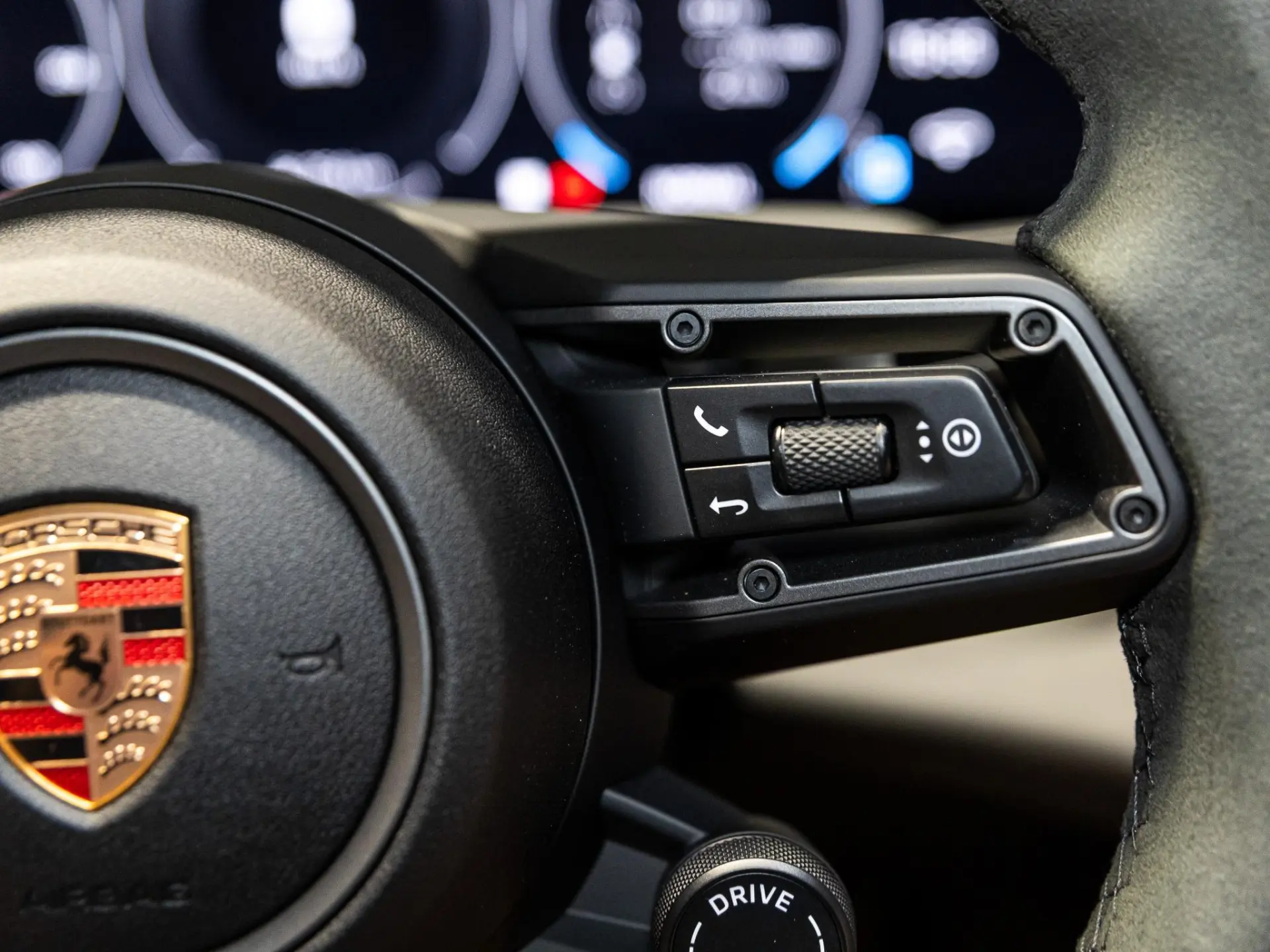 Taycan Black Edition 105 kWh