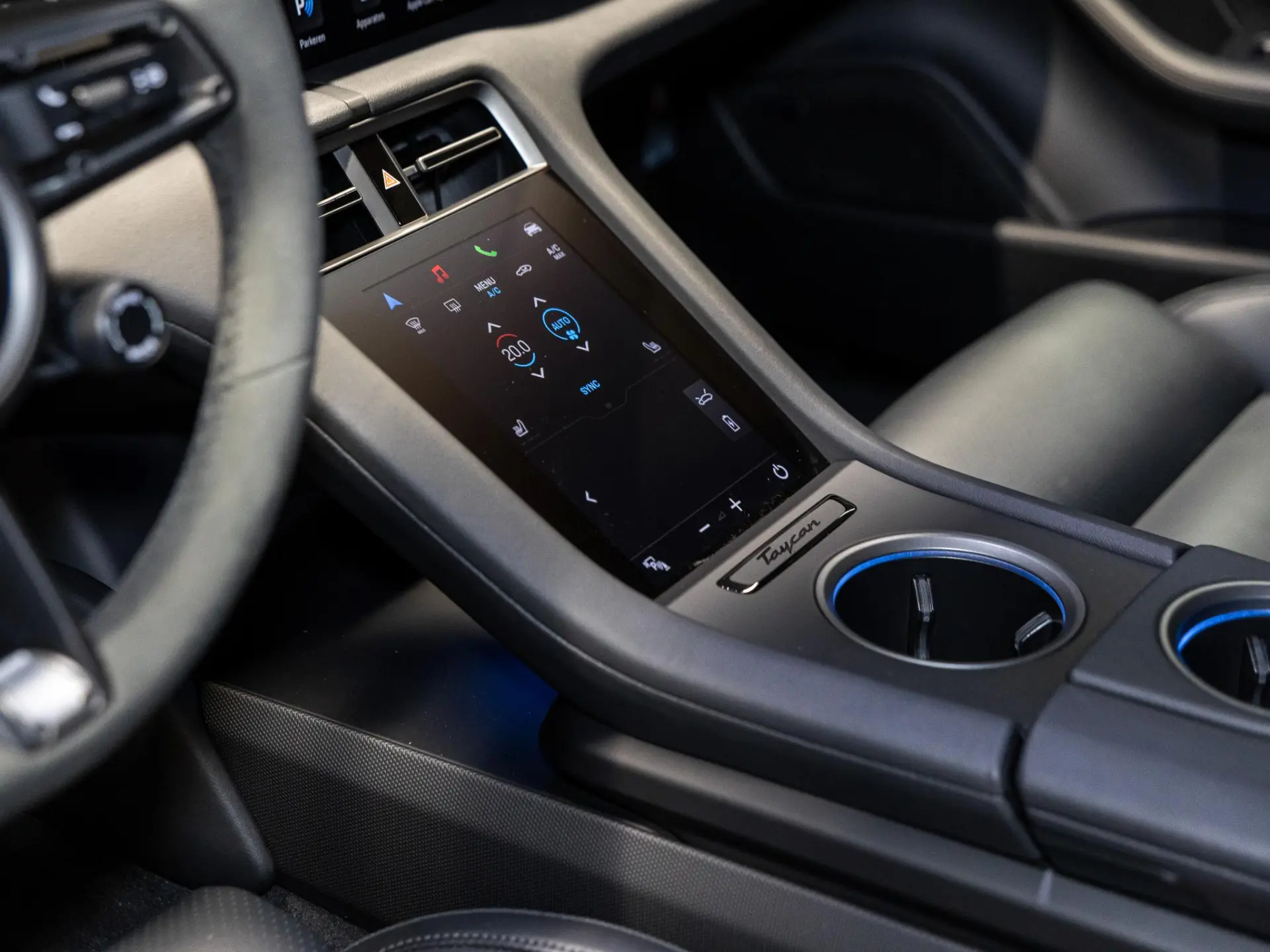 Taycan Black Edition 105 kWh
