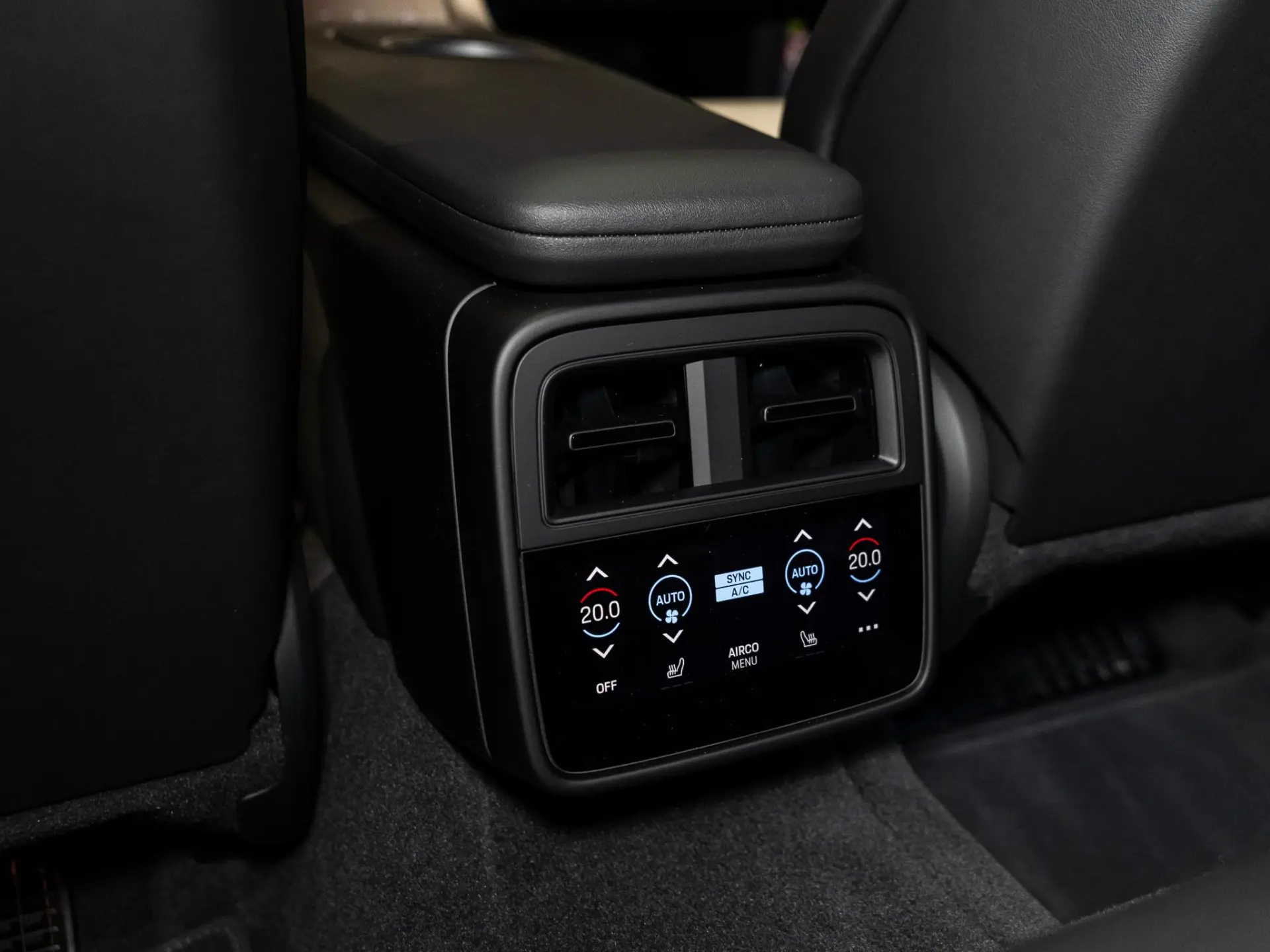 Taycan Black Edition 105 kWh