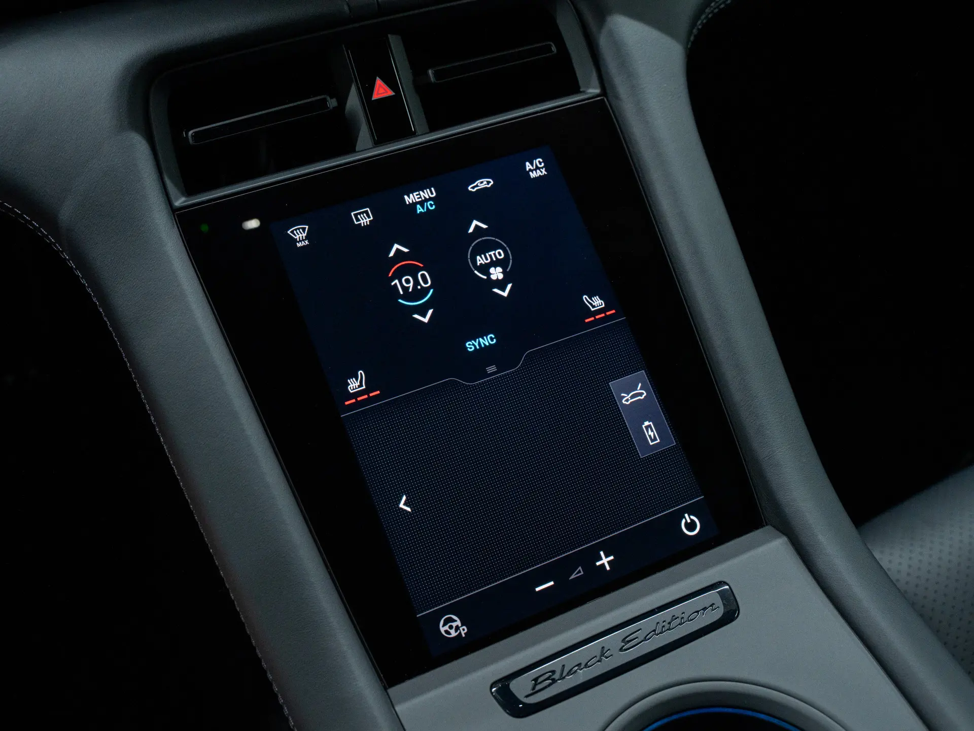 Taycan Sport Turismo Black Edition