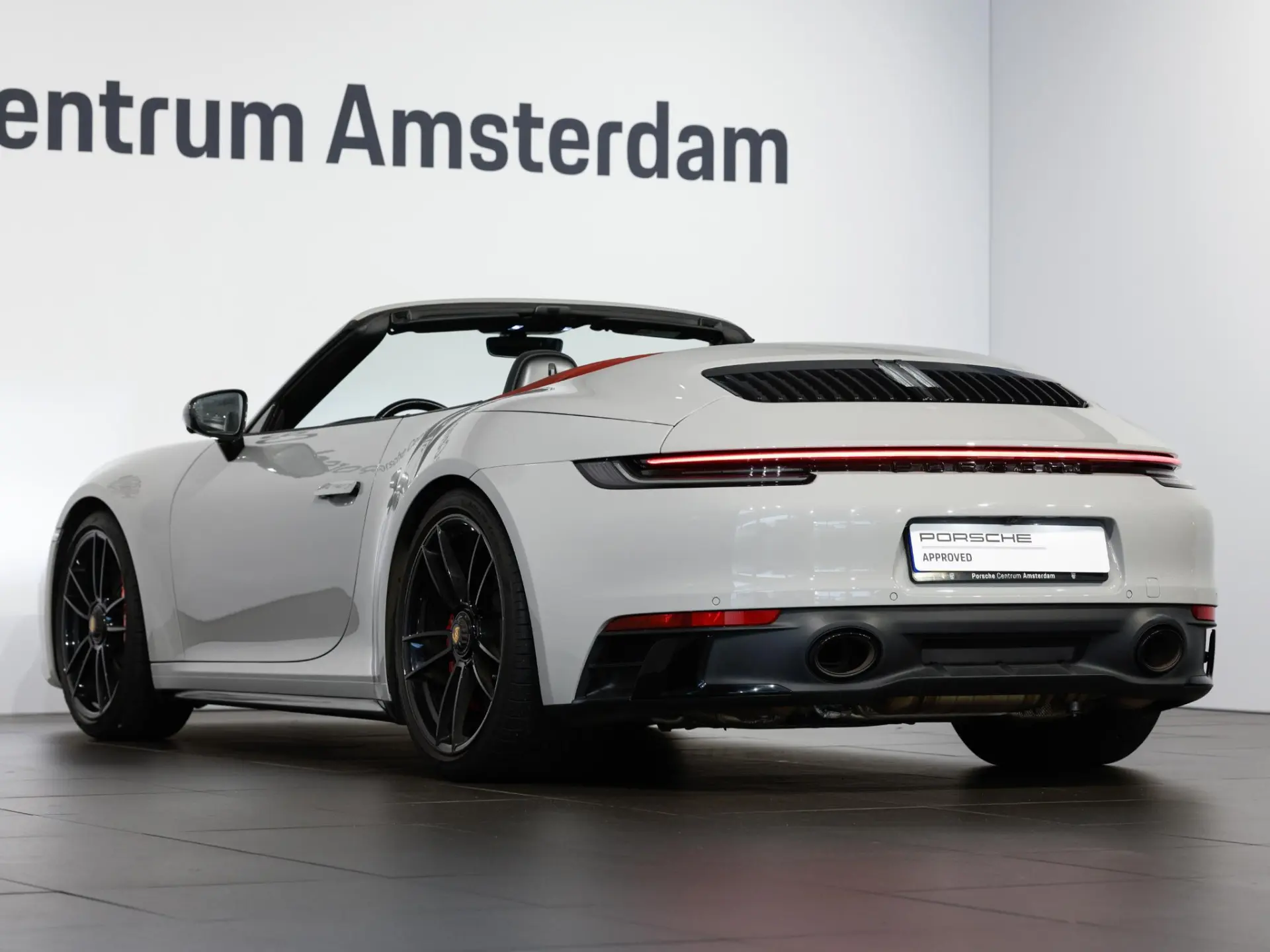 911 Cabrio Carrera GTS