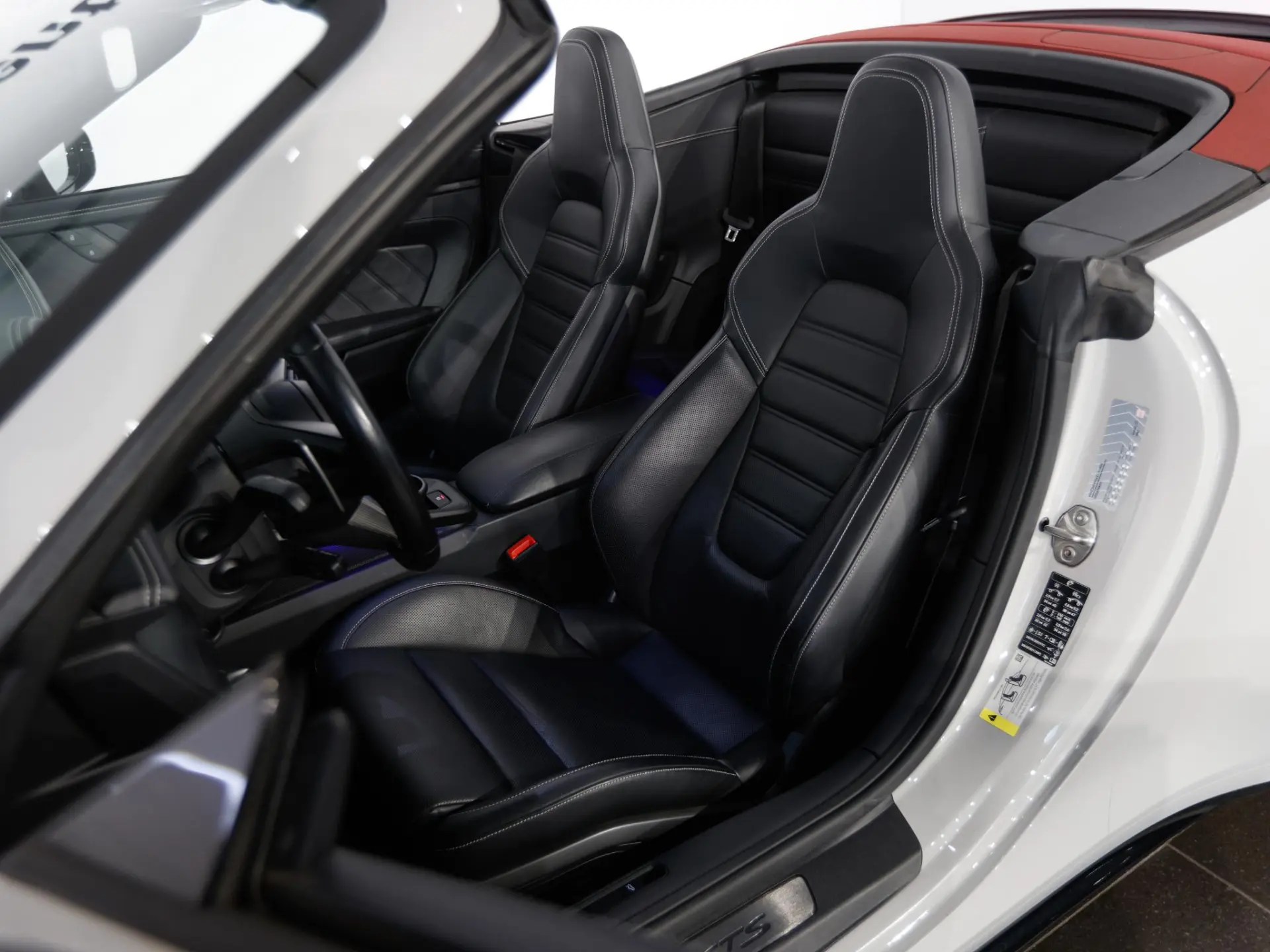 911 Cabrio Carrera GTS