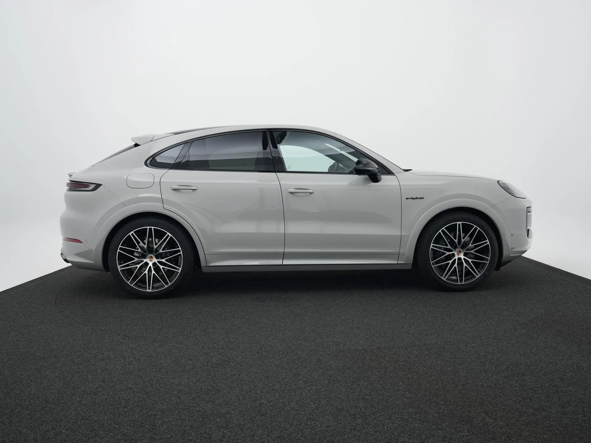 Cayenne E-Hybrid Black Edition Coupé