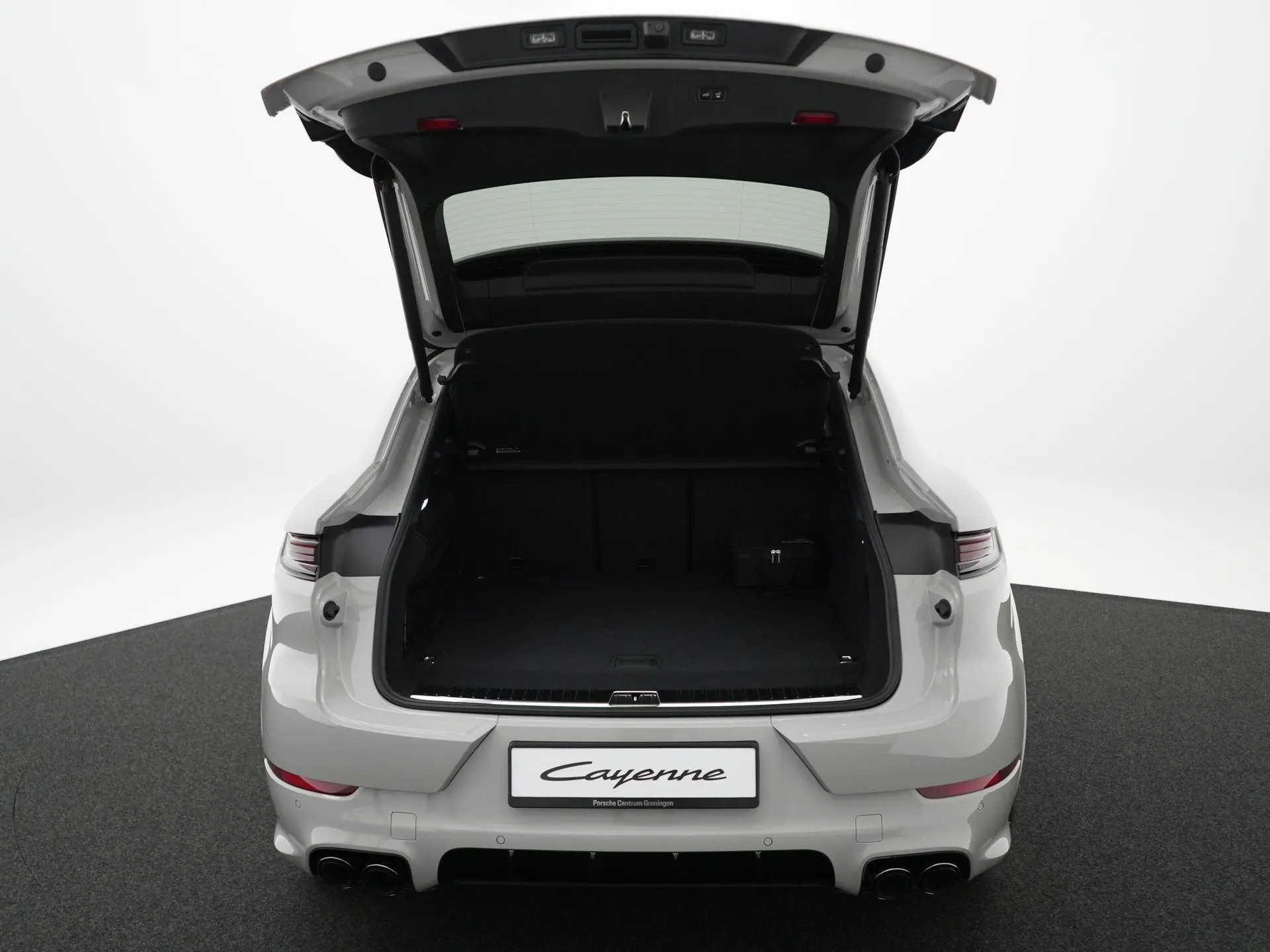 Cayenne E-Hybrid Black Edition Coupé