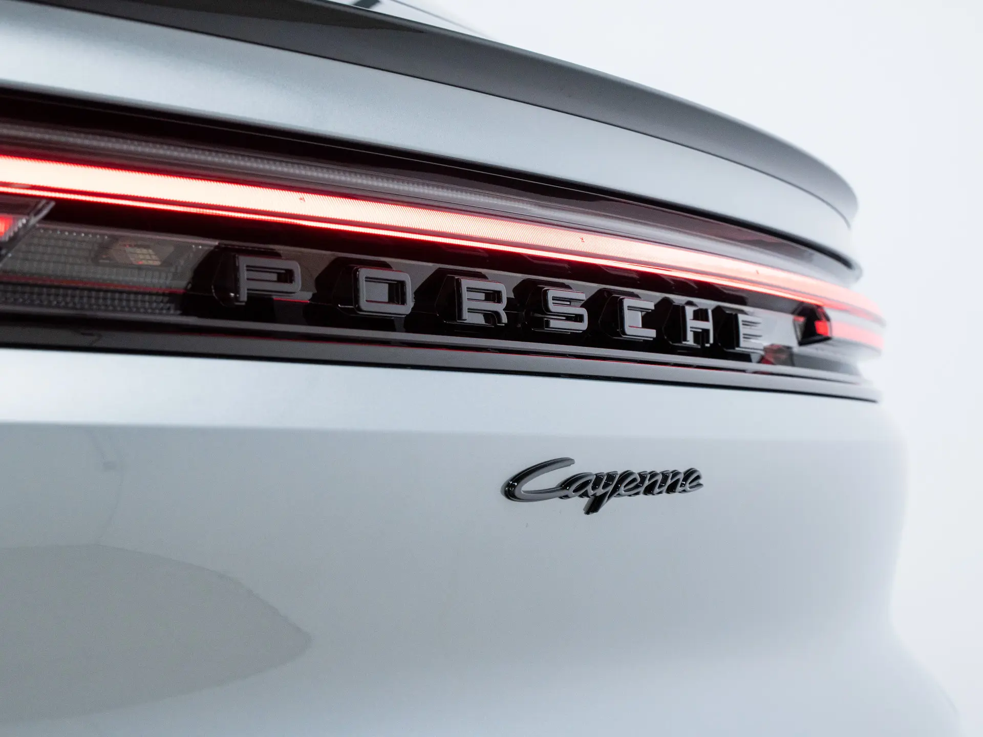 Cayenne E-Hybrid Black Edition Coupé