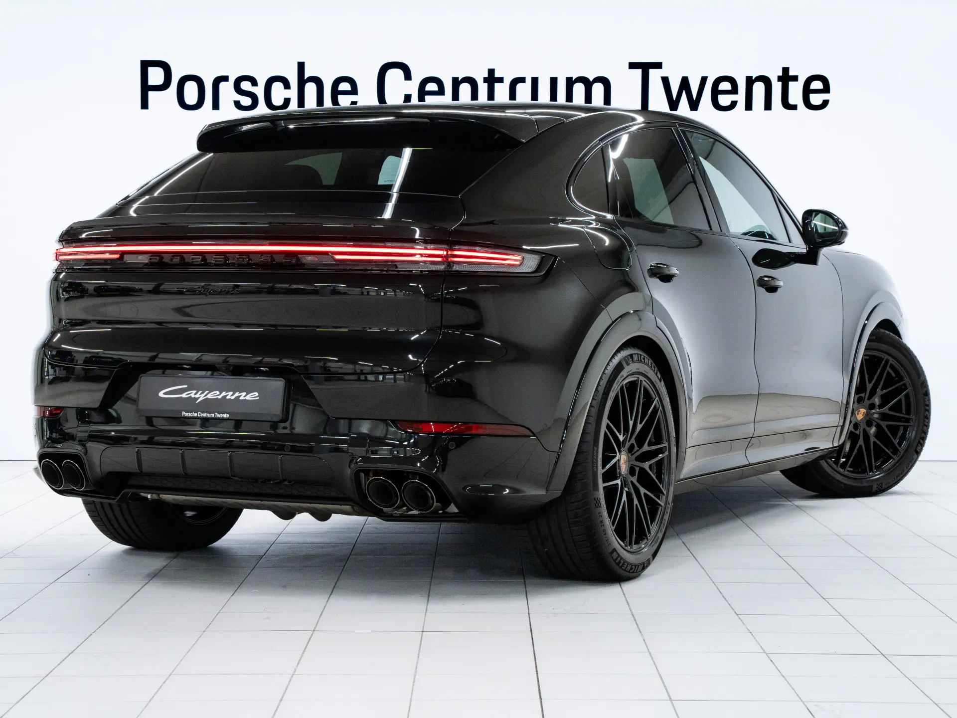 Cayenne E-Hybrid Black Edition Coupé