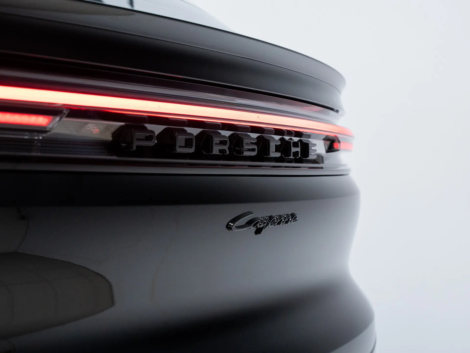 Cayenne E-Hybrid Black Edition Coupé