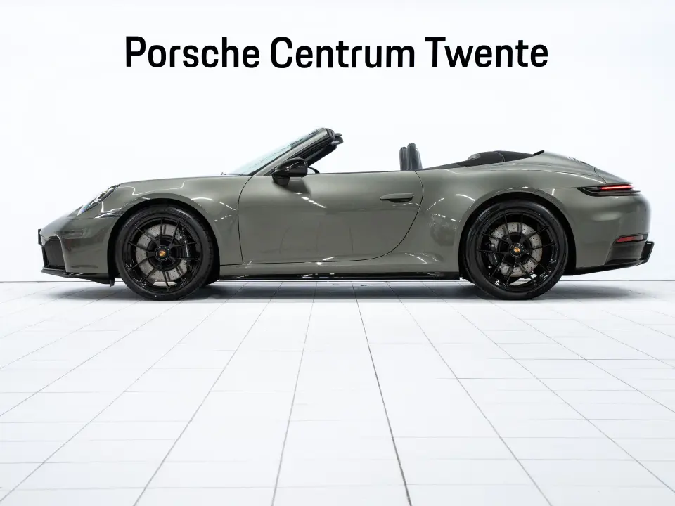 911 Carrera 4 GTS Cabriolet
