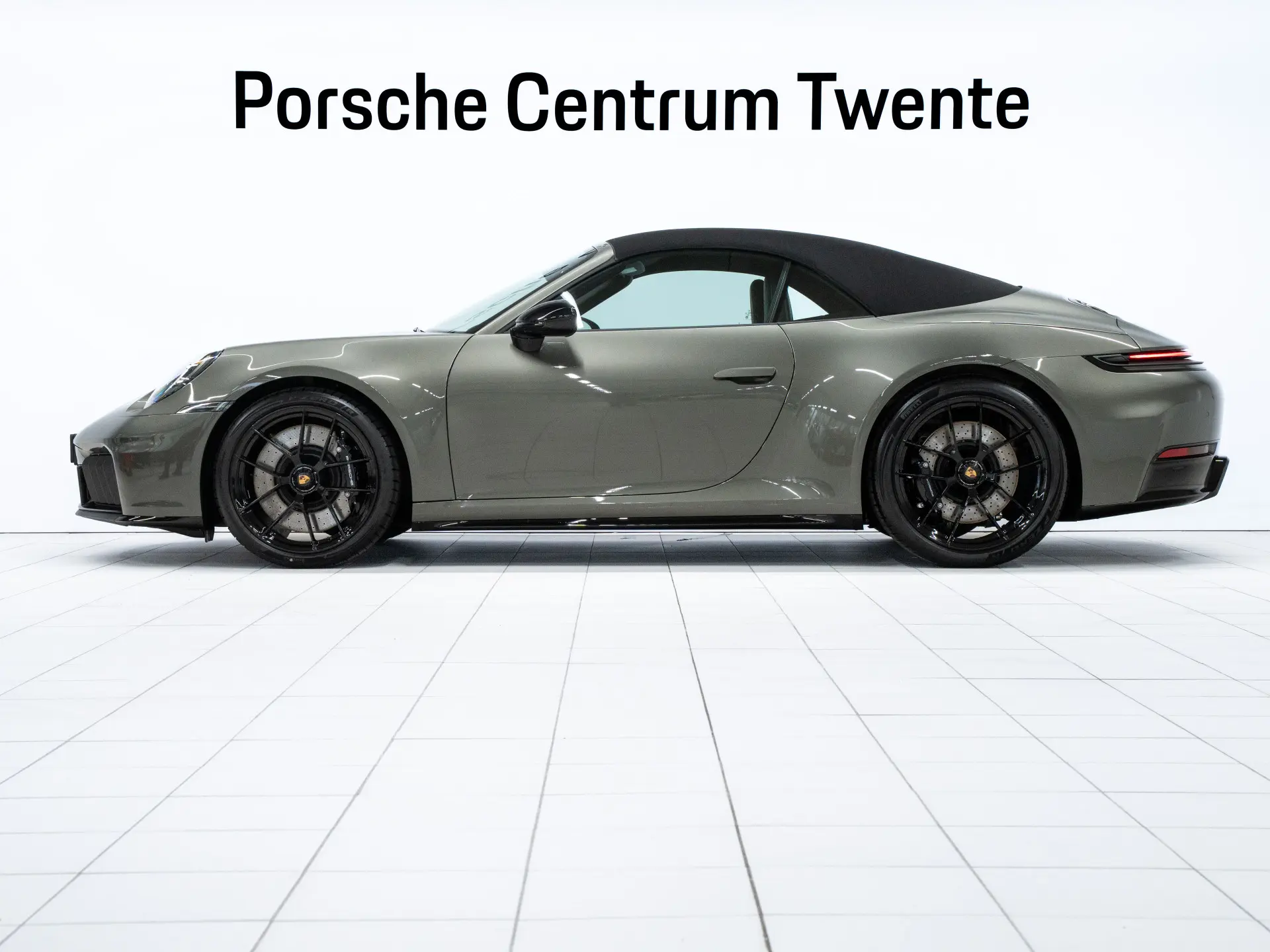 911 Carrera 4 GTS Cabriolet