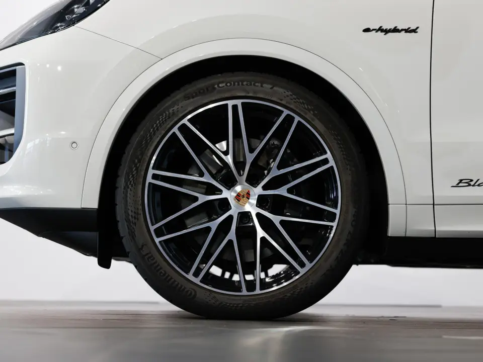 Cayenne Coupé E-Hybrid Black Edition