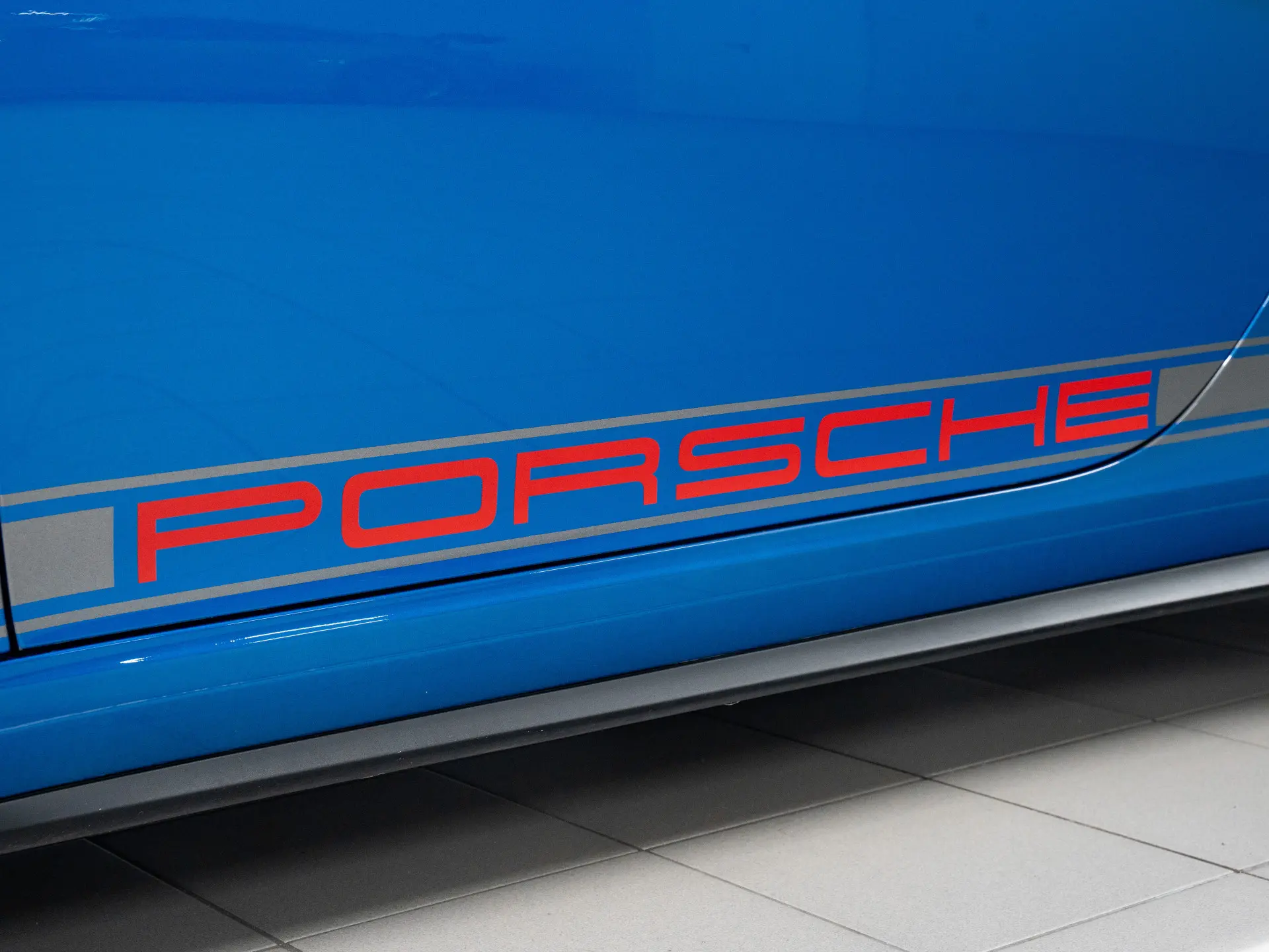 911 GT3 Touring