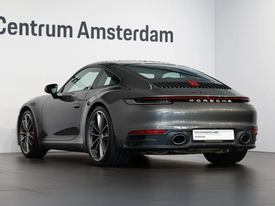 911 Carrera 4S
