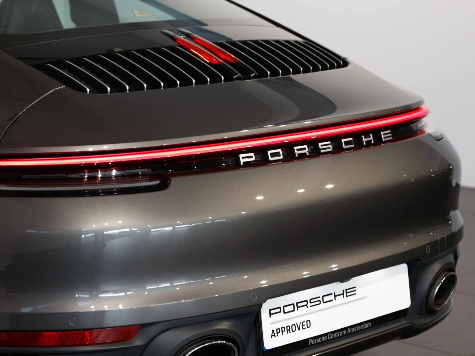 911 Carrera 4S