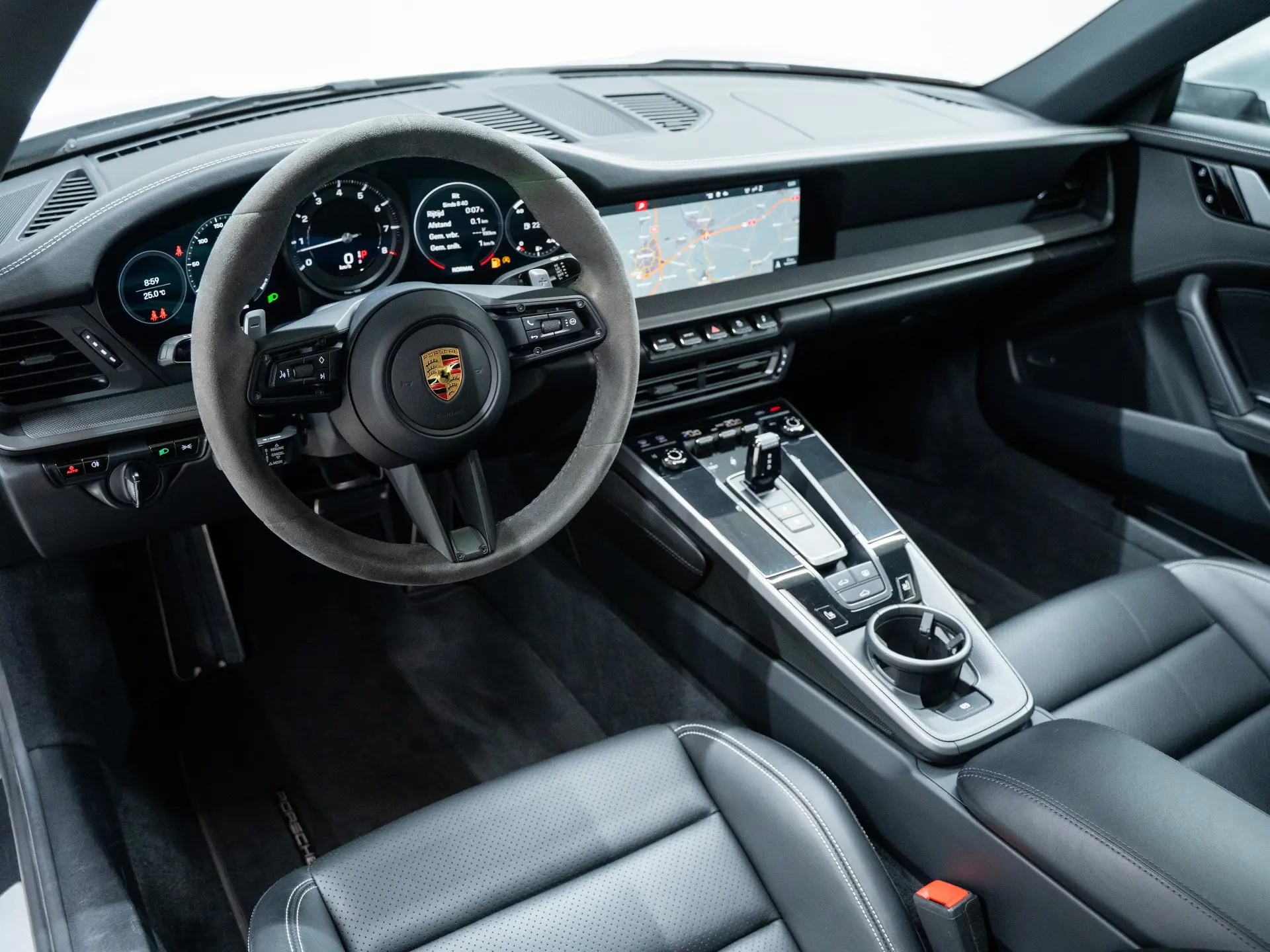 911 Carrera 4
