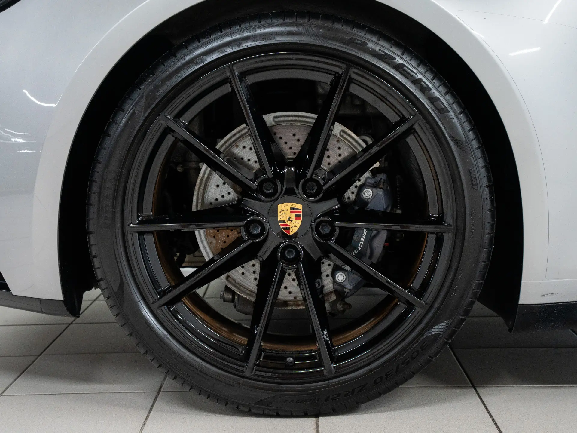 911 Carrera 4