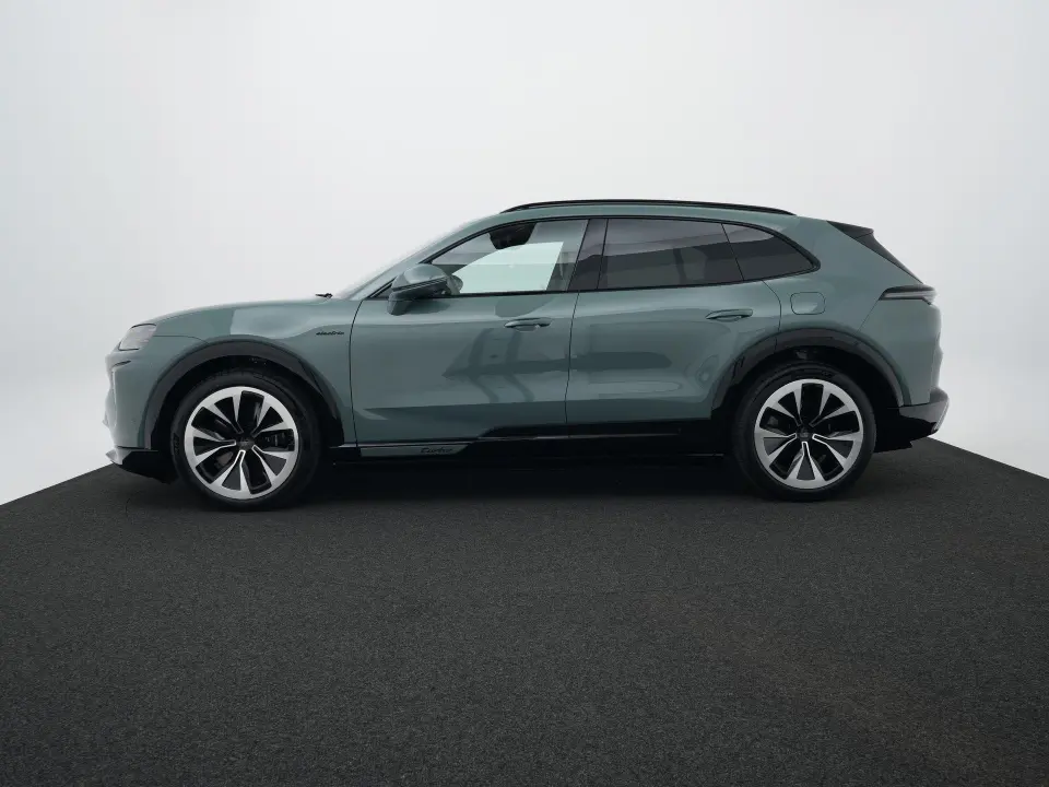 Cayenne Turbo Electric