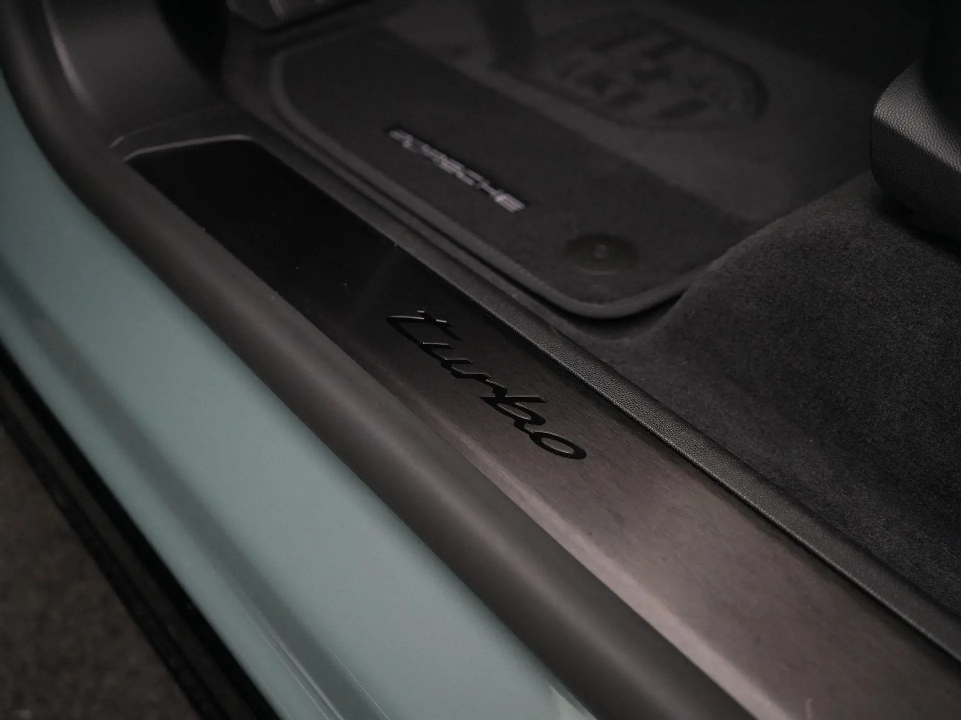 Cayenne Turbo Electric