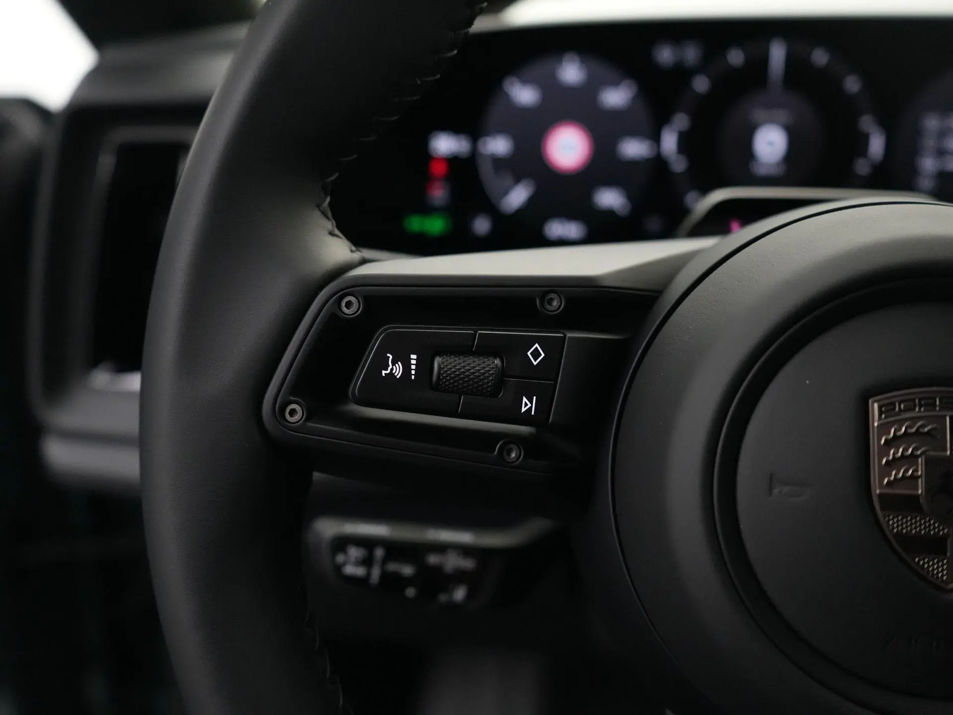 Cayenne Turbo Electric