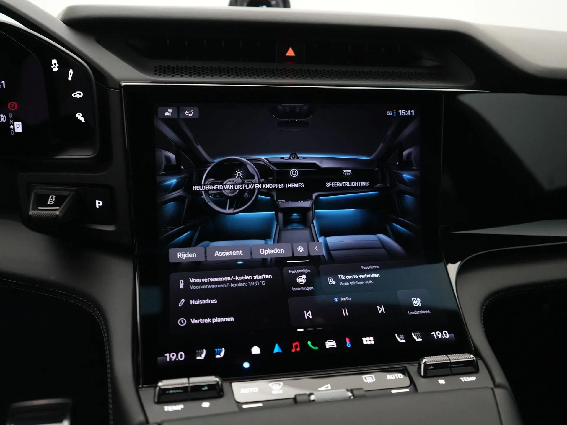 Cayenne Turbo Electric